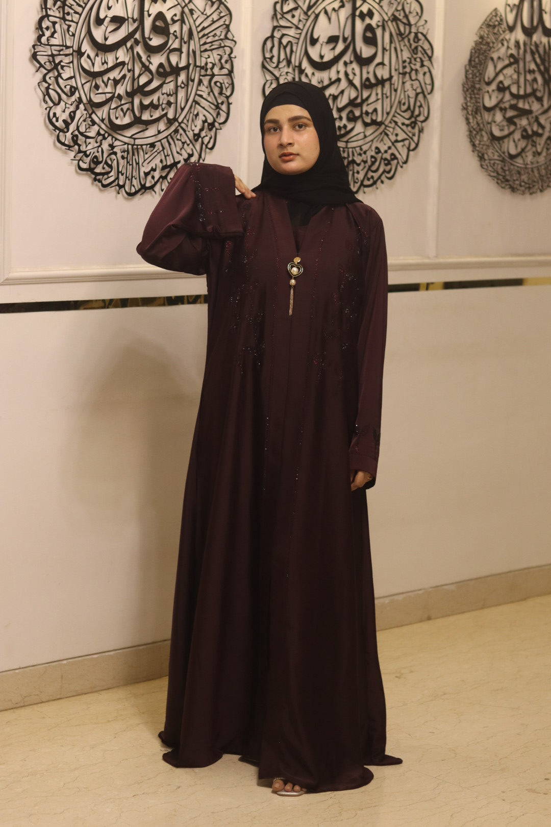 Moonleaf abaya- maroon with attached inner slit & hijab