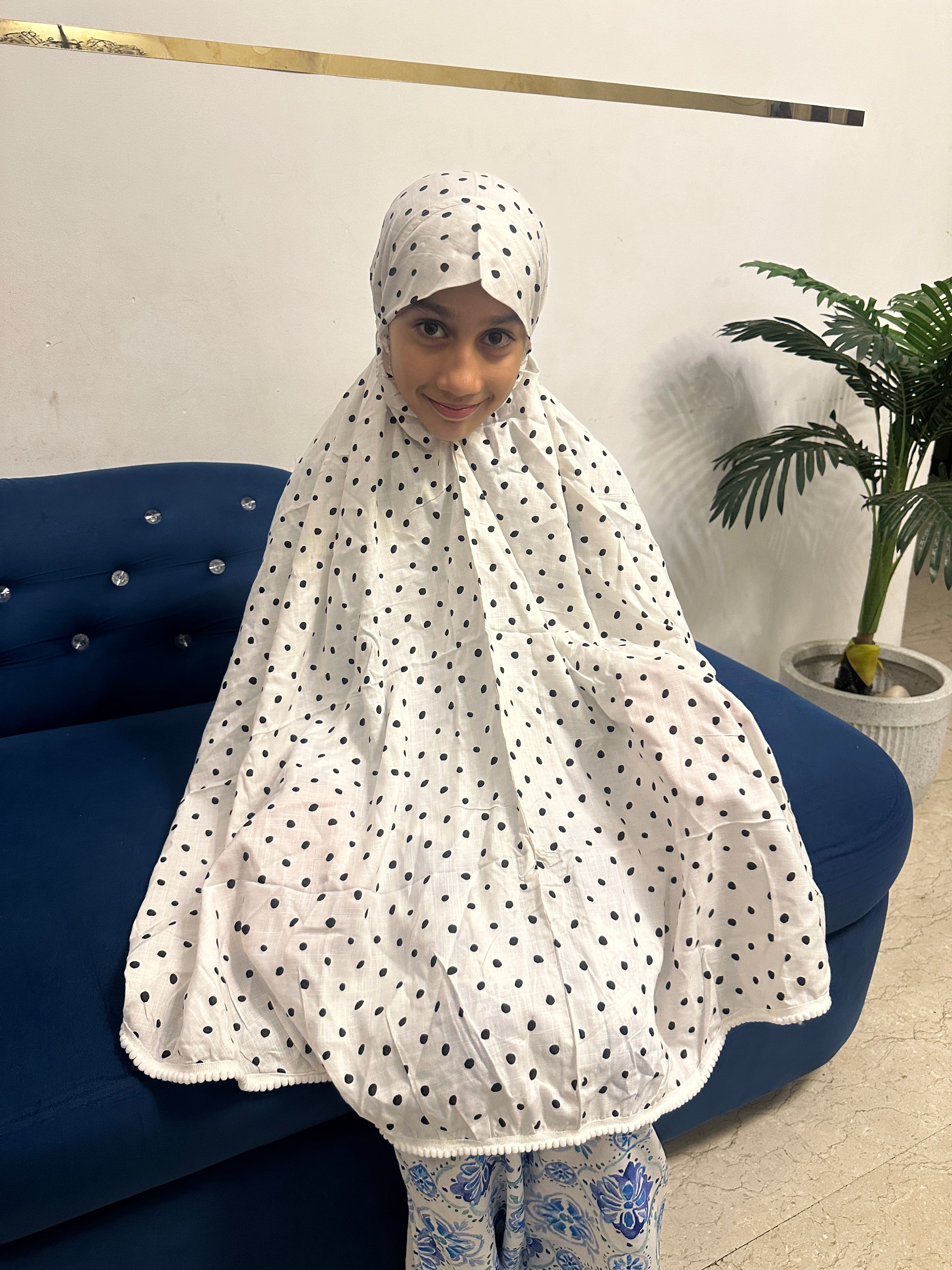 Kids Polka dot Makhna- mid length