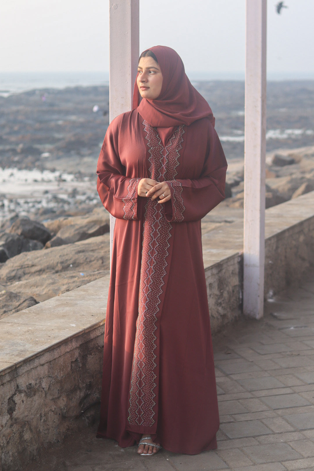 Hanan stonework abaya (with Hijab) - Teal