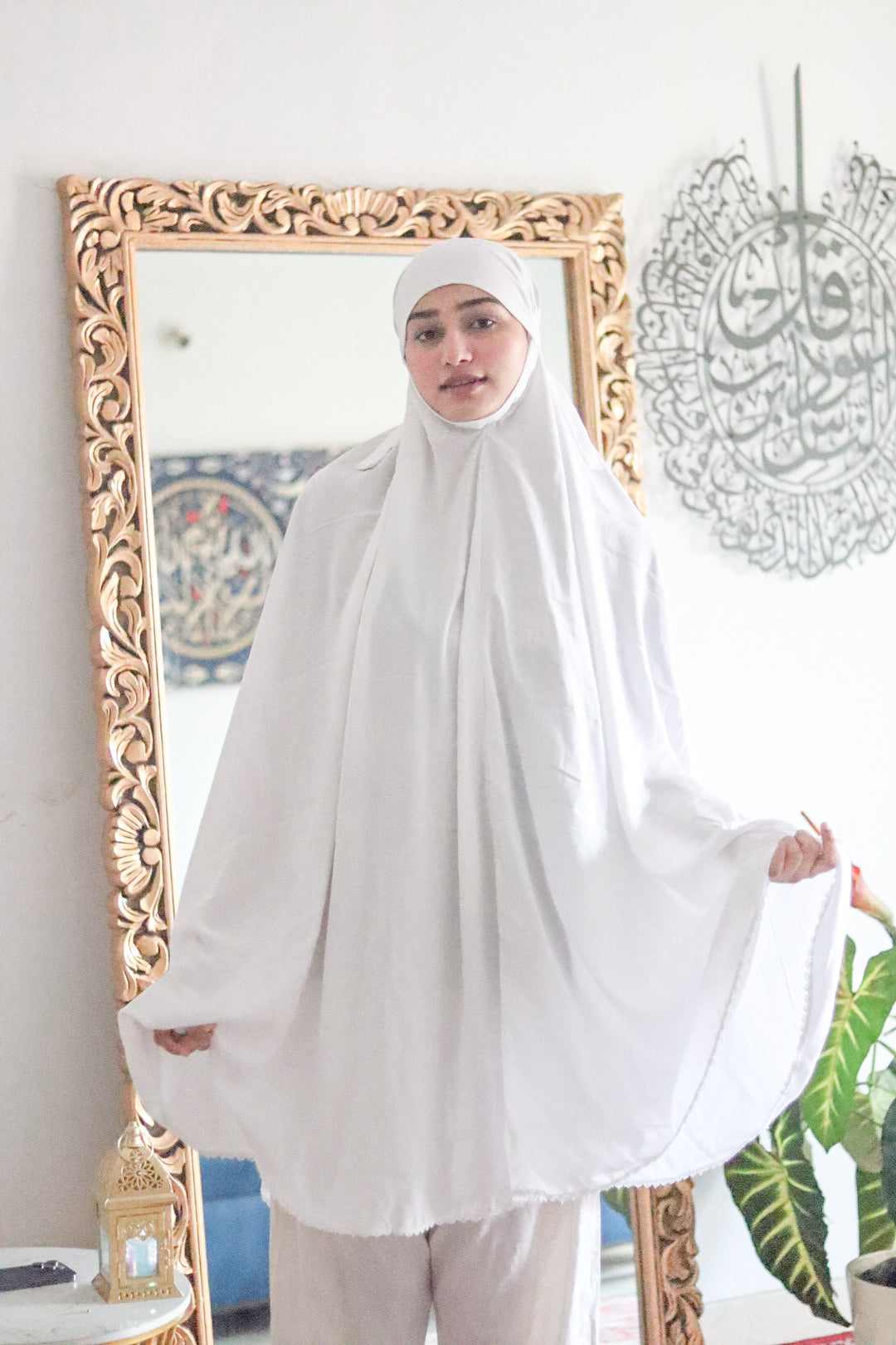 White Makhna for Women