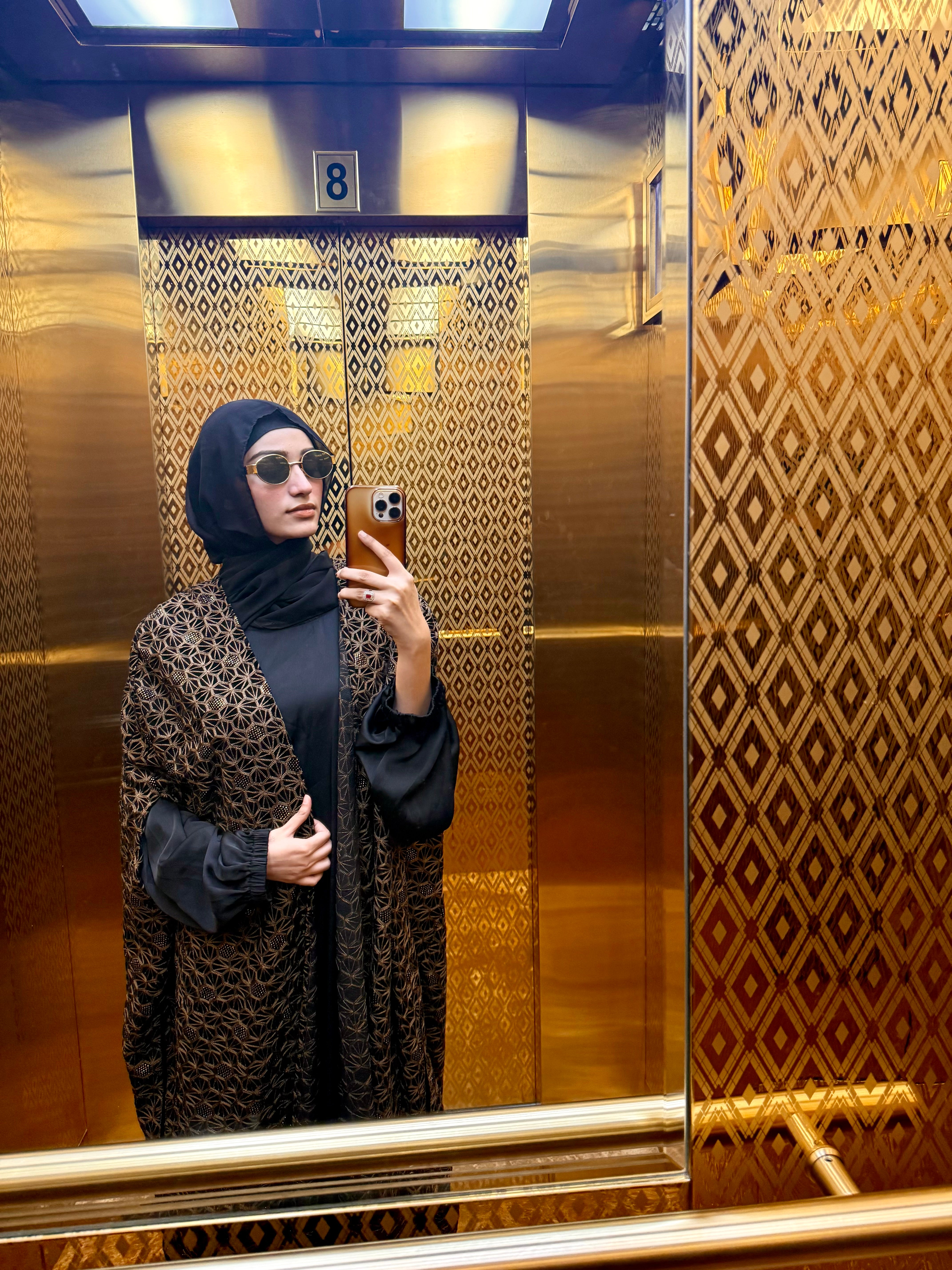 Mosaic Bisht set (with inner slit & Hijab) - brown