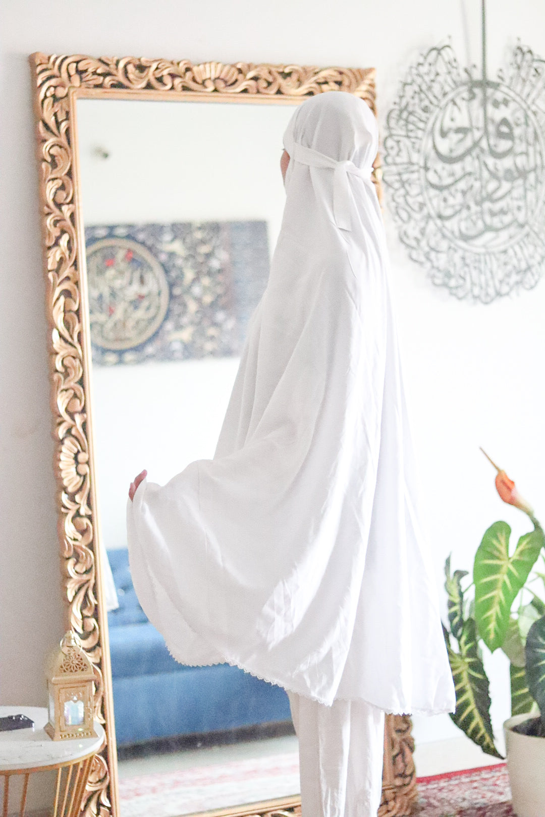 White Makhna for Women