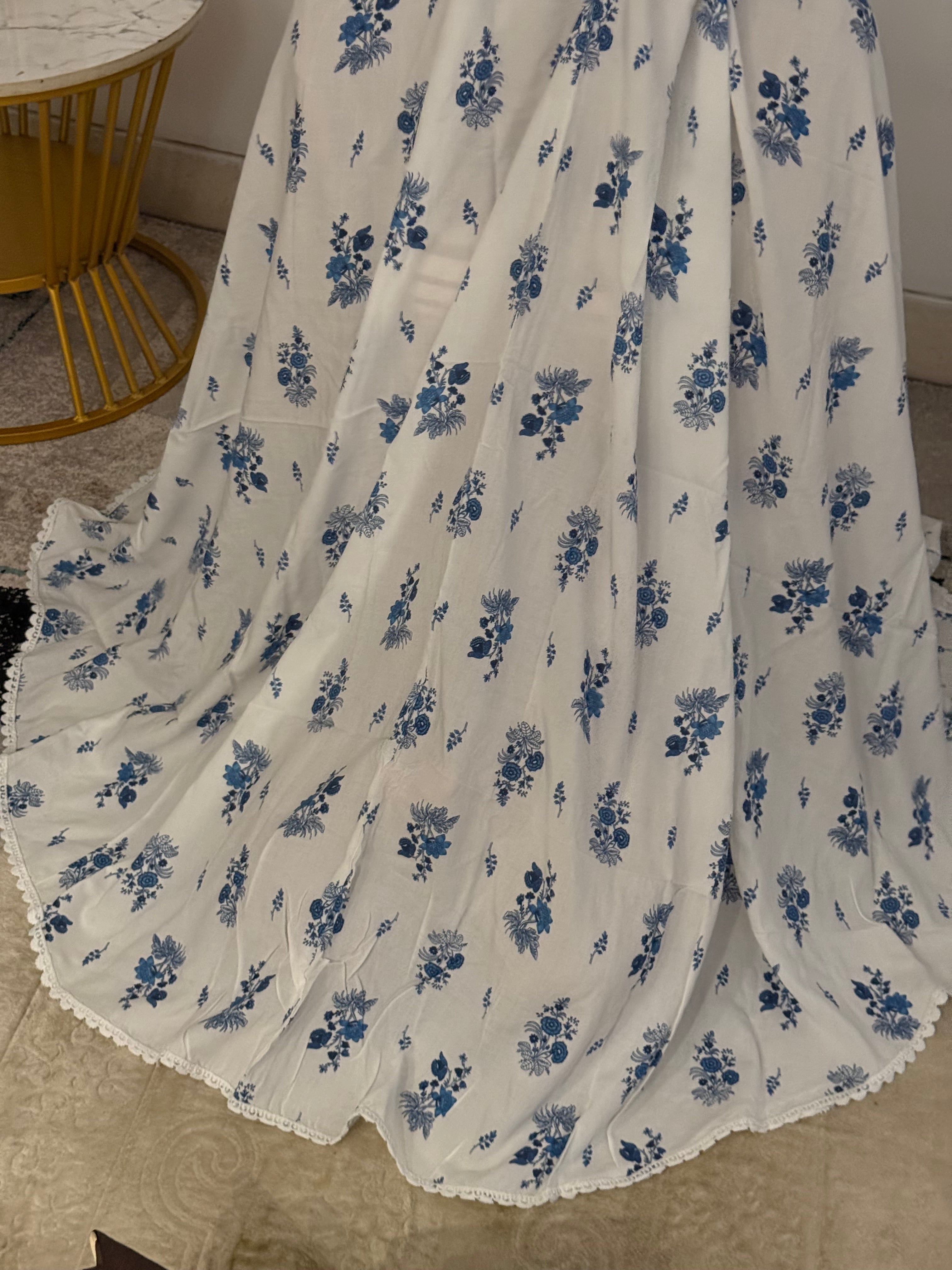 Blue daisy Makhna- mid length