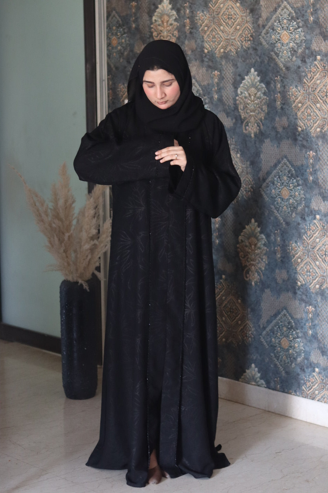 Amaira black abaya (with hijab)