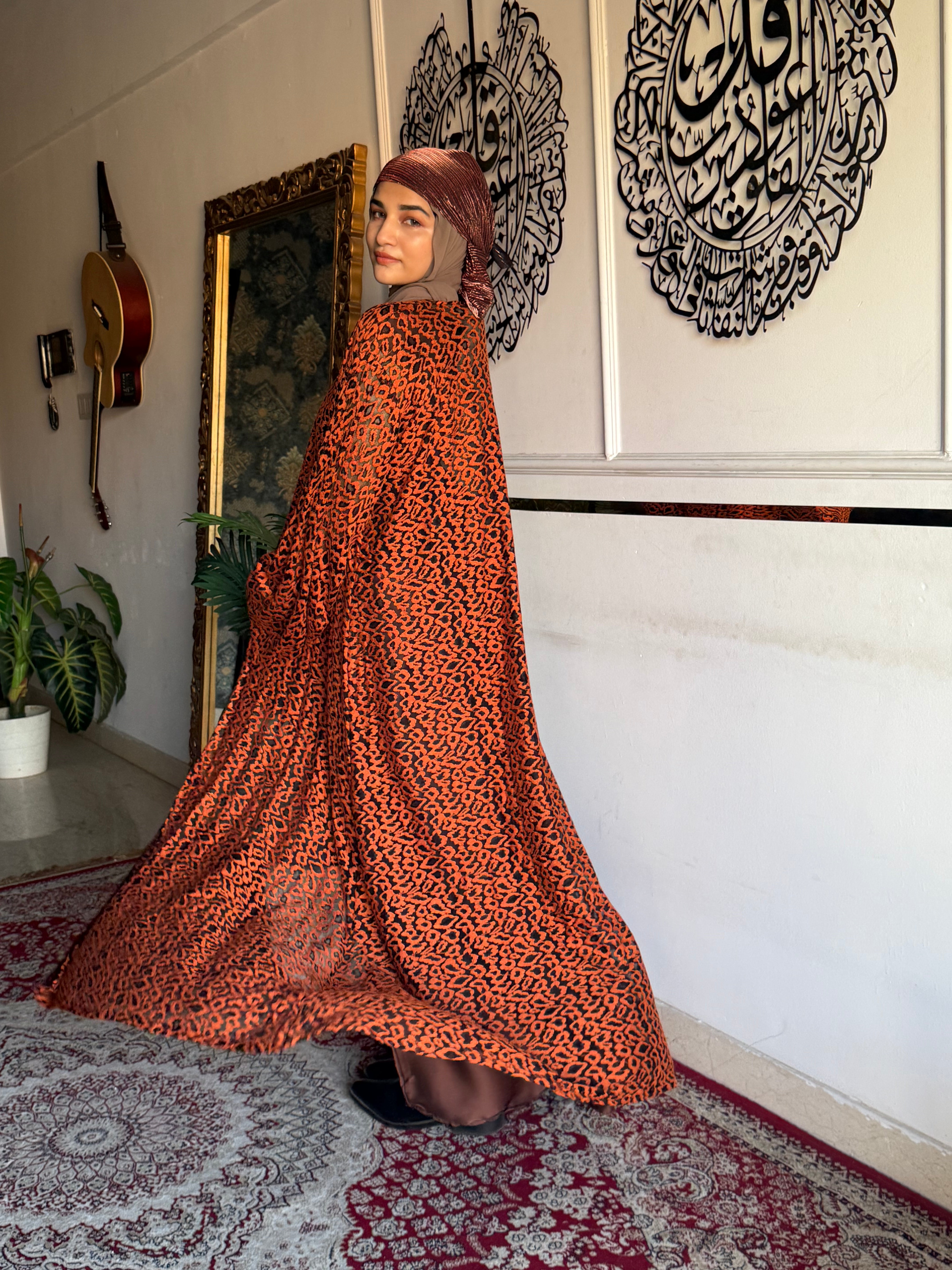Cheetah print shrug - (inner slit not included)