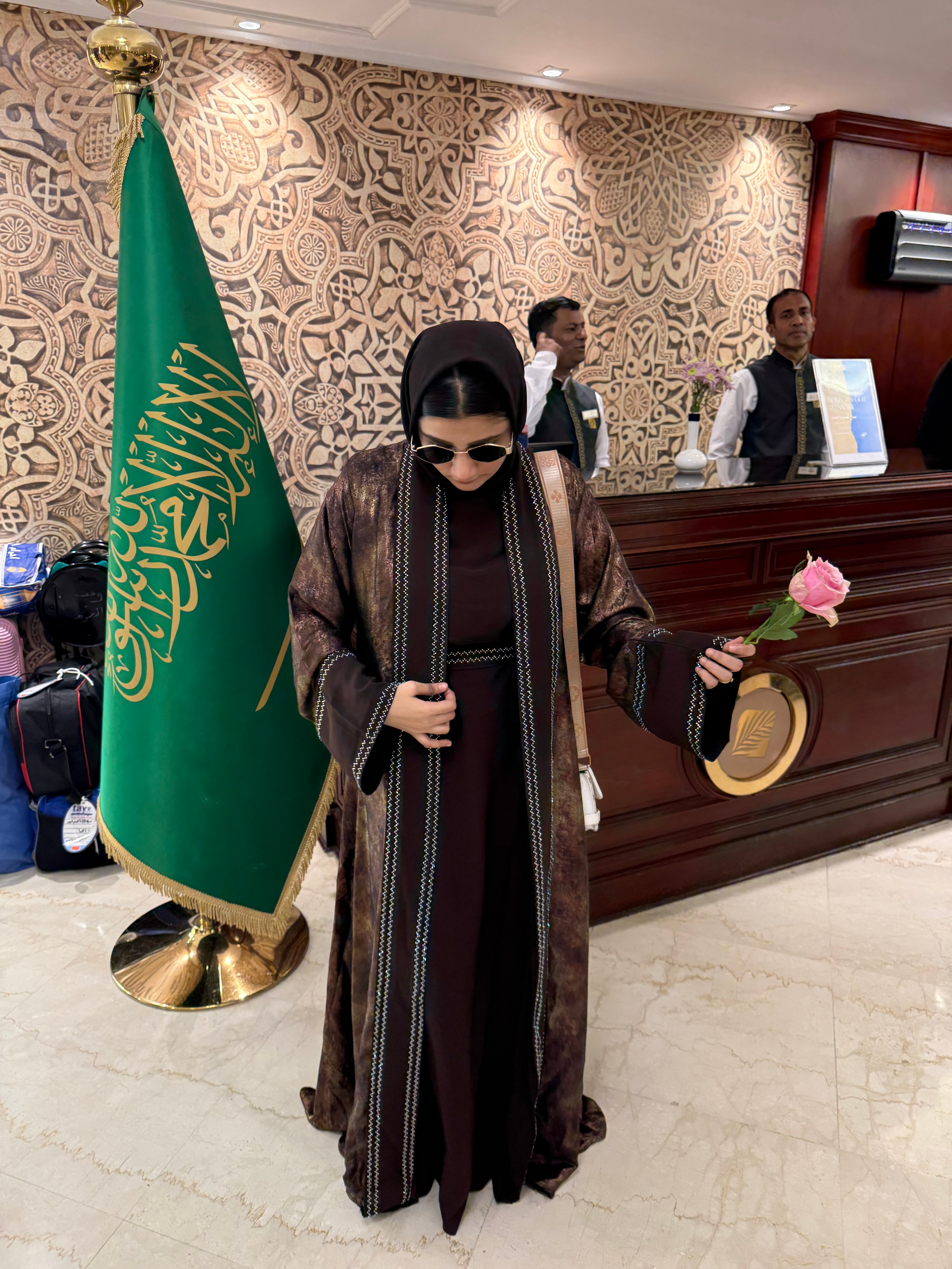 Shimmery Coco Abaya Premium Full Set -brown (with Inner Slit & Hijab)