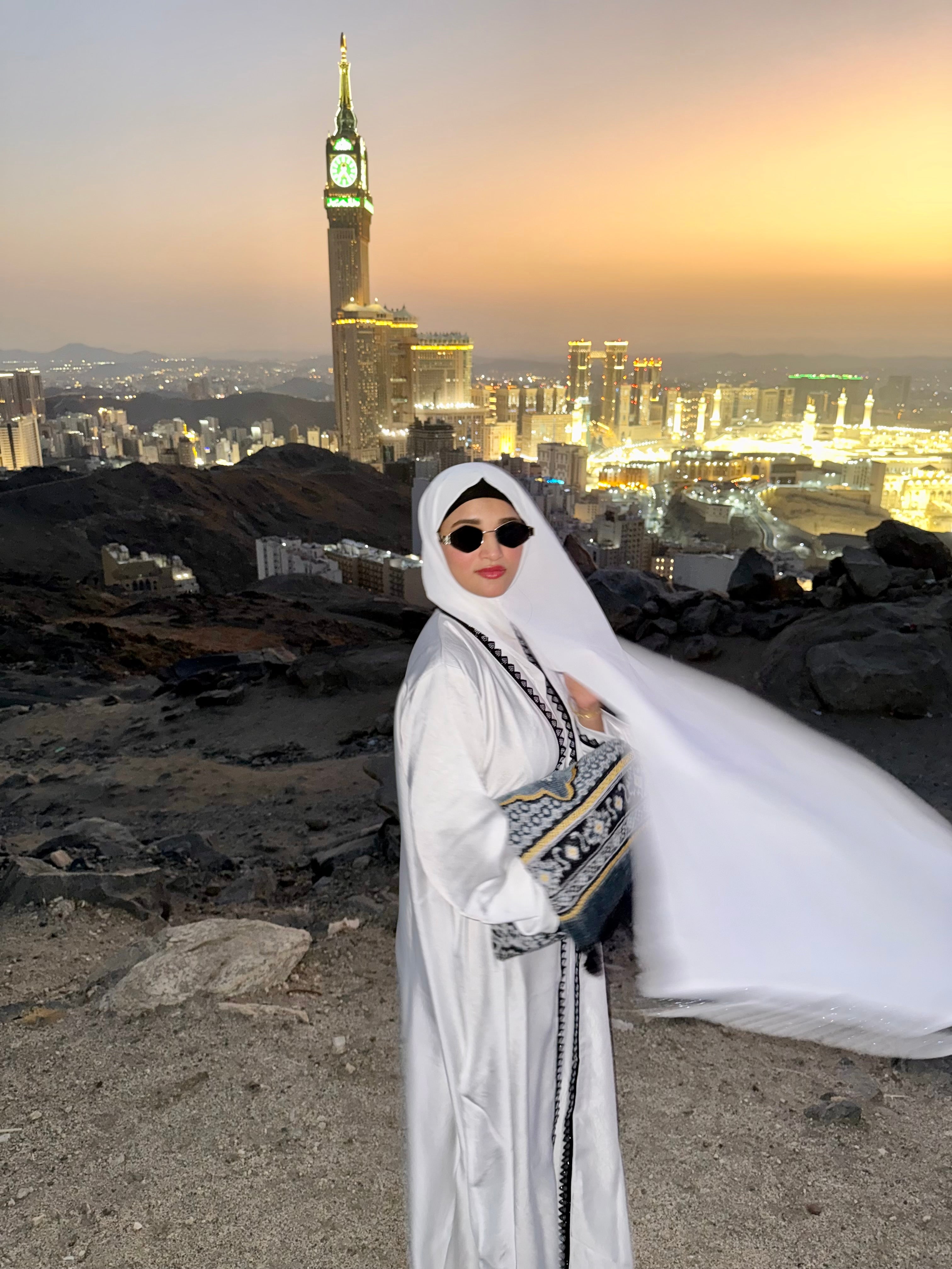 Heena stonework abaya (with Hijab) - White