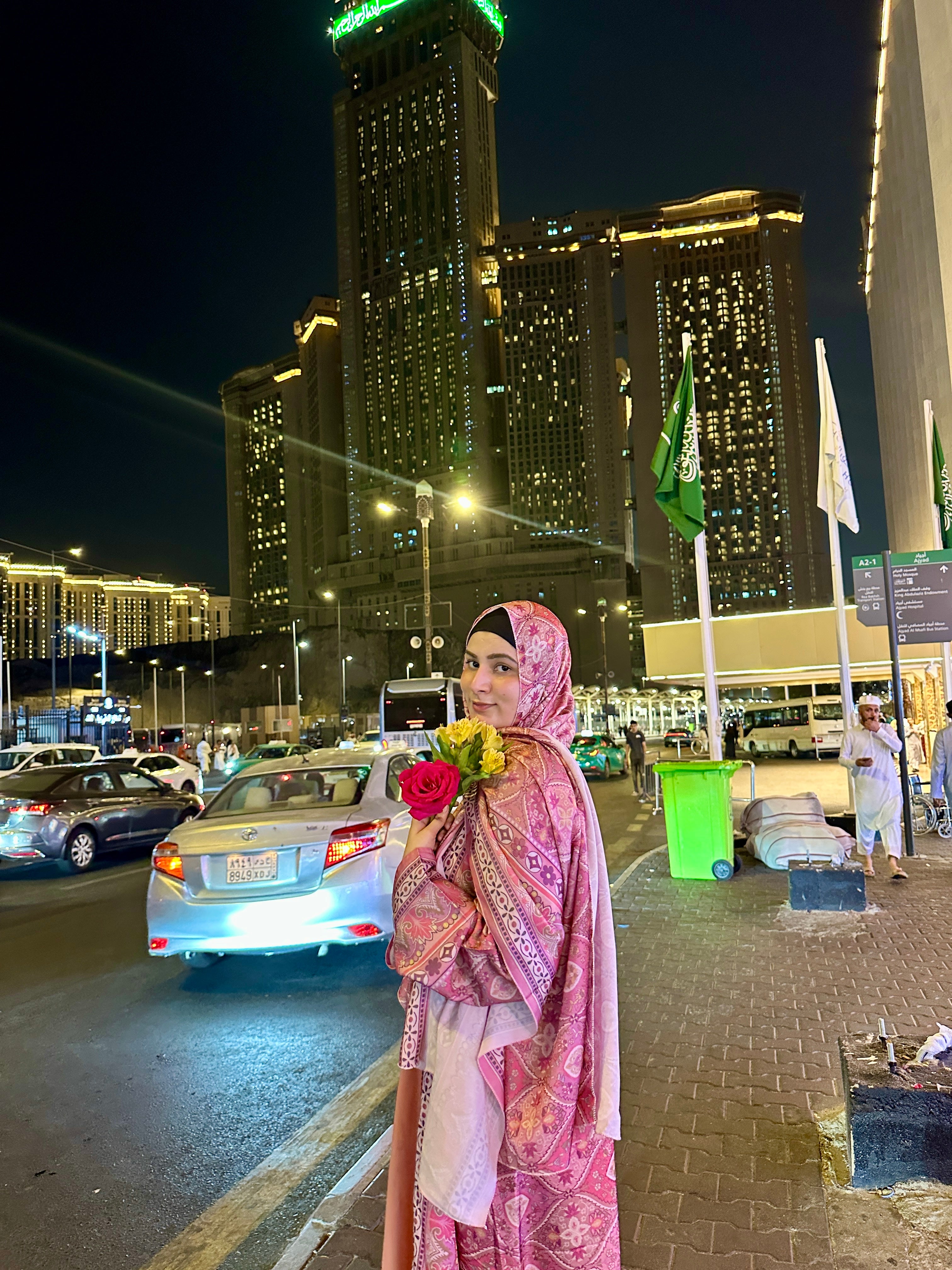 Maison Rose abaya full set (with matching Hijab & inner slit) -pink