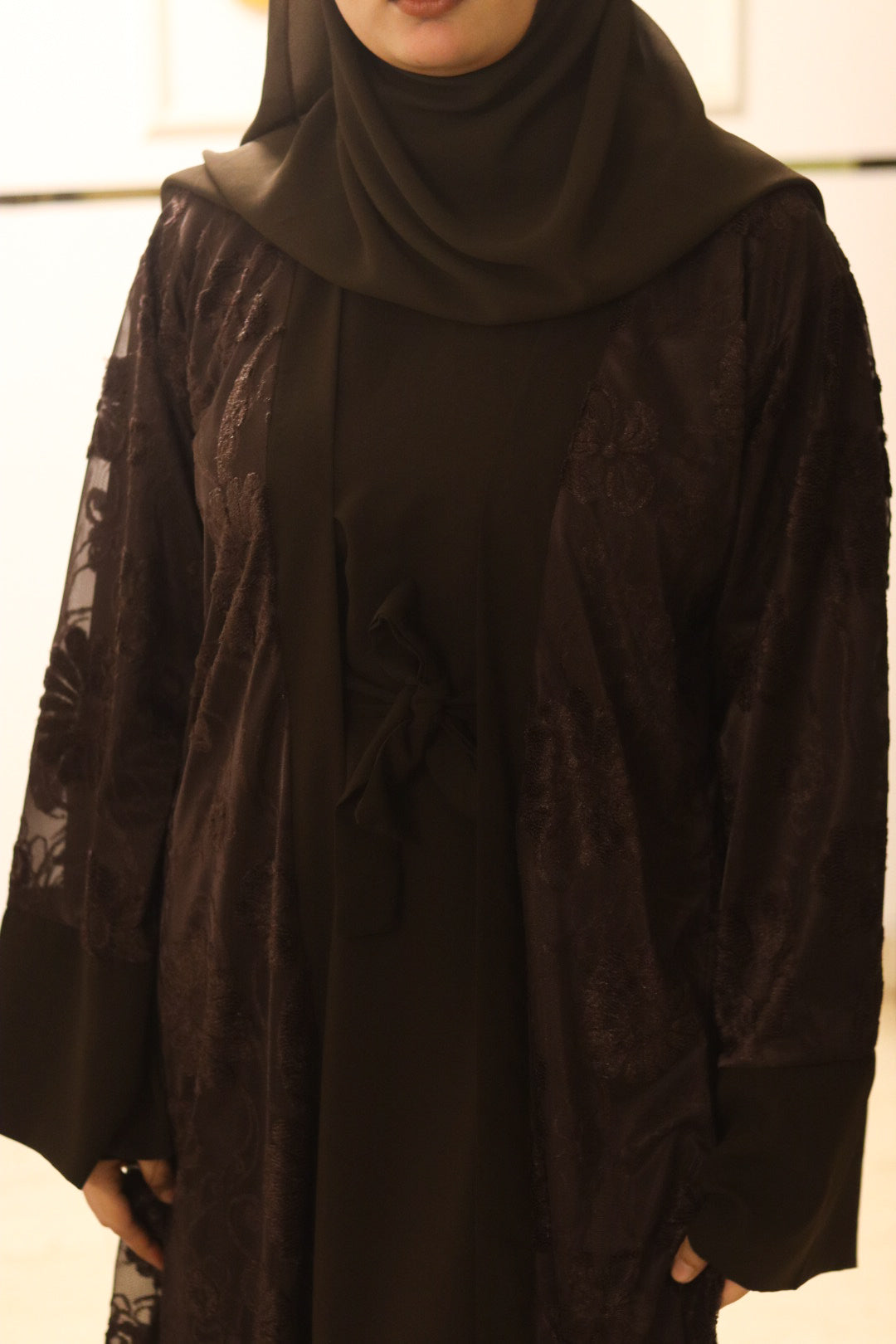 Hazel Net Abaya with inner slit & matching hijab- 3 pc set