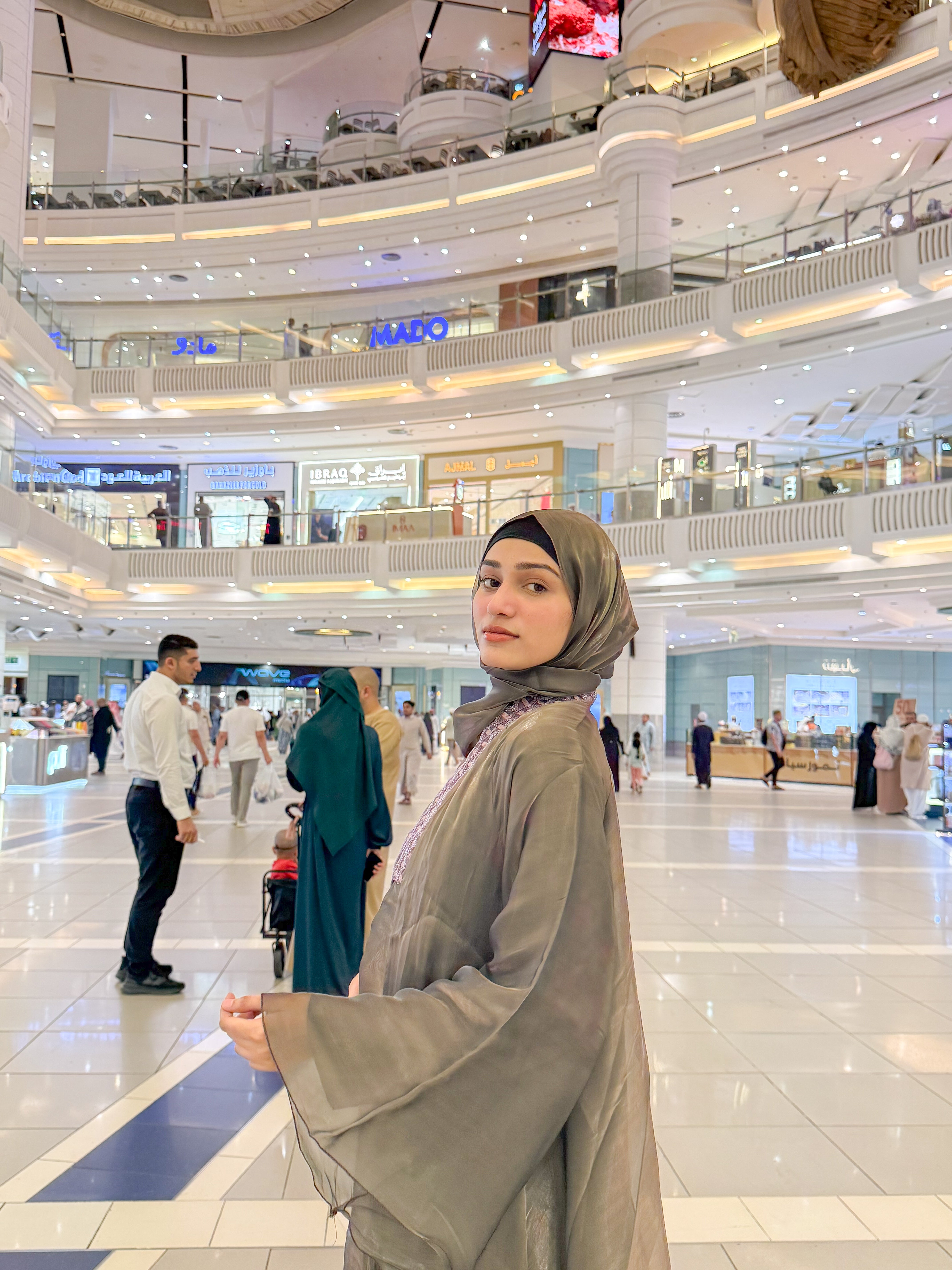 Olive tissue abaya full set.