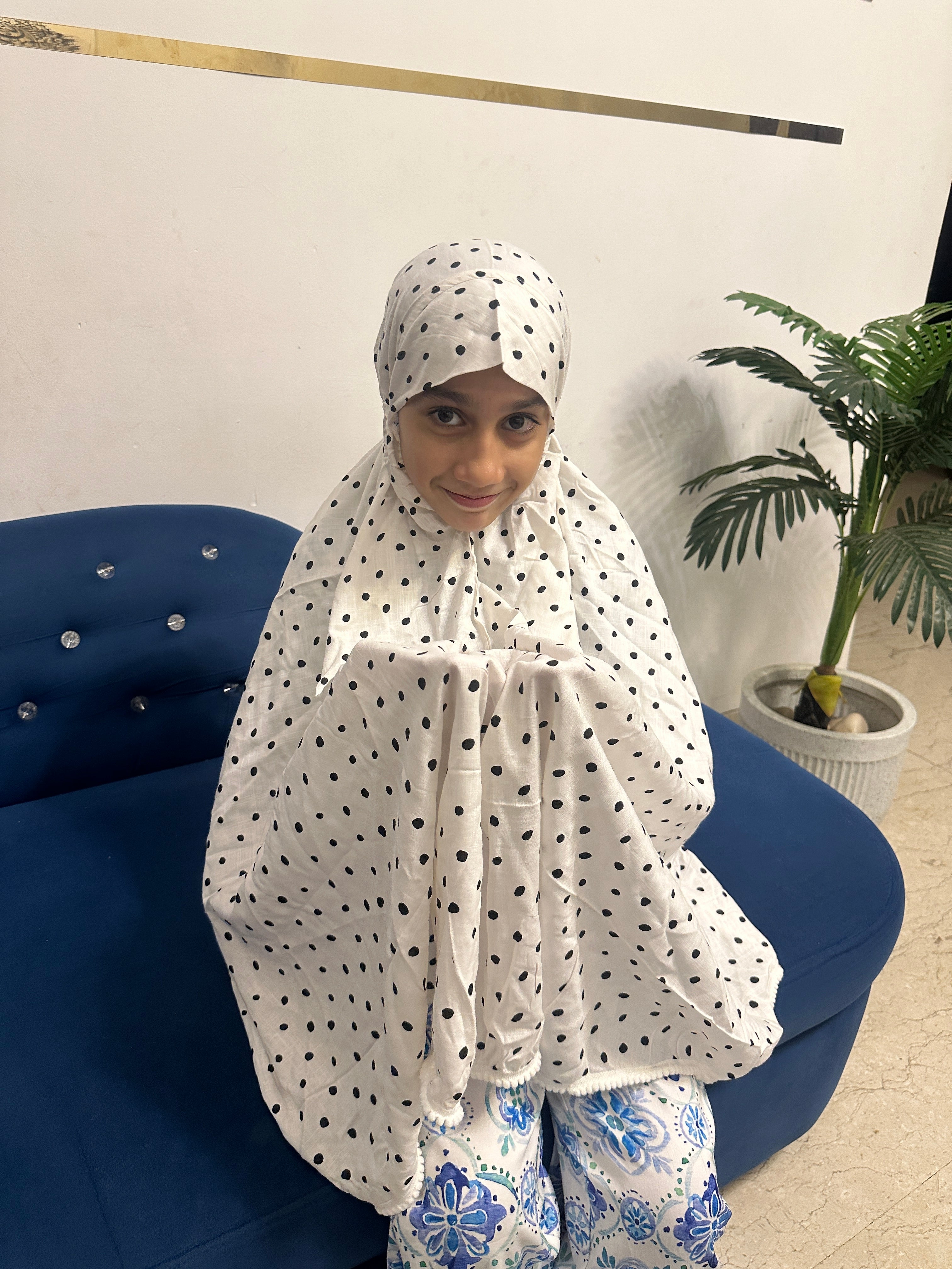 Kids Polka dot Makhna- mid length
