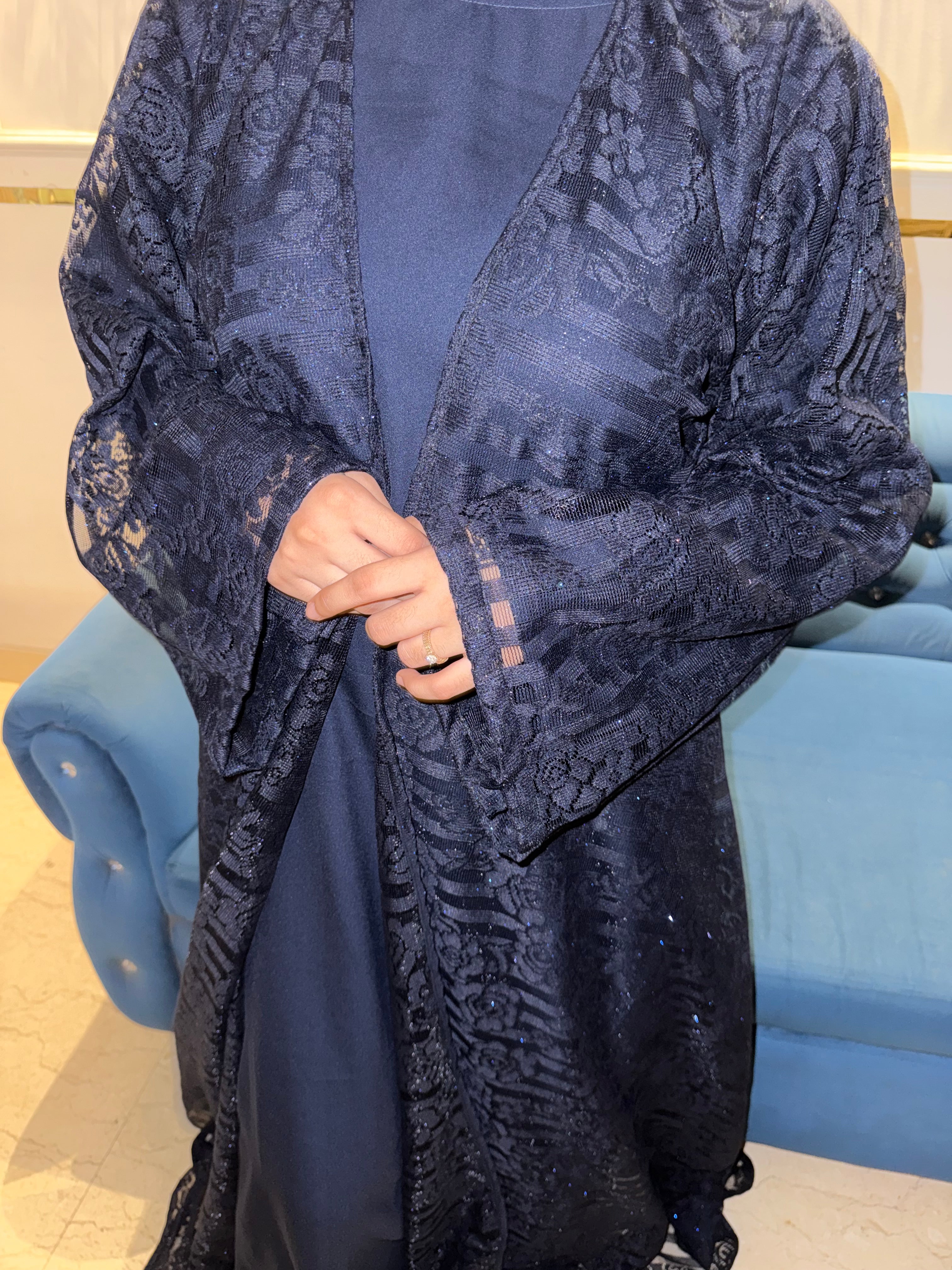 Blue Net shrug