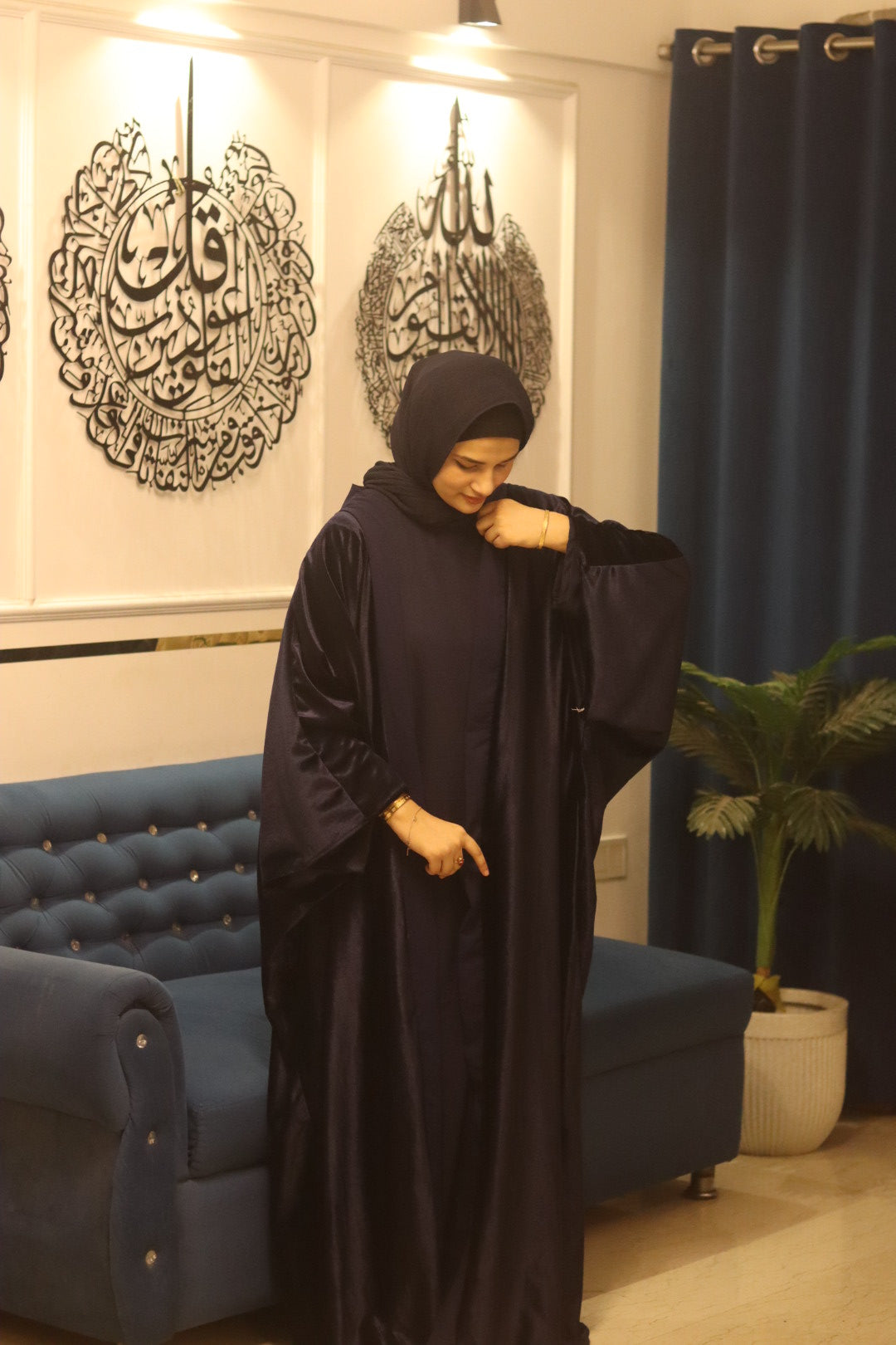 Velvet shrug Abaya Premium -Blue (with Inner Slit)
