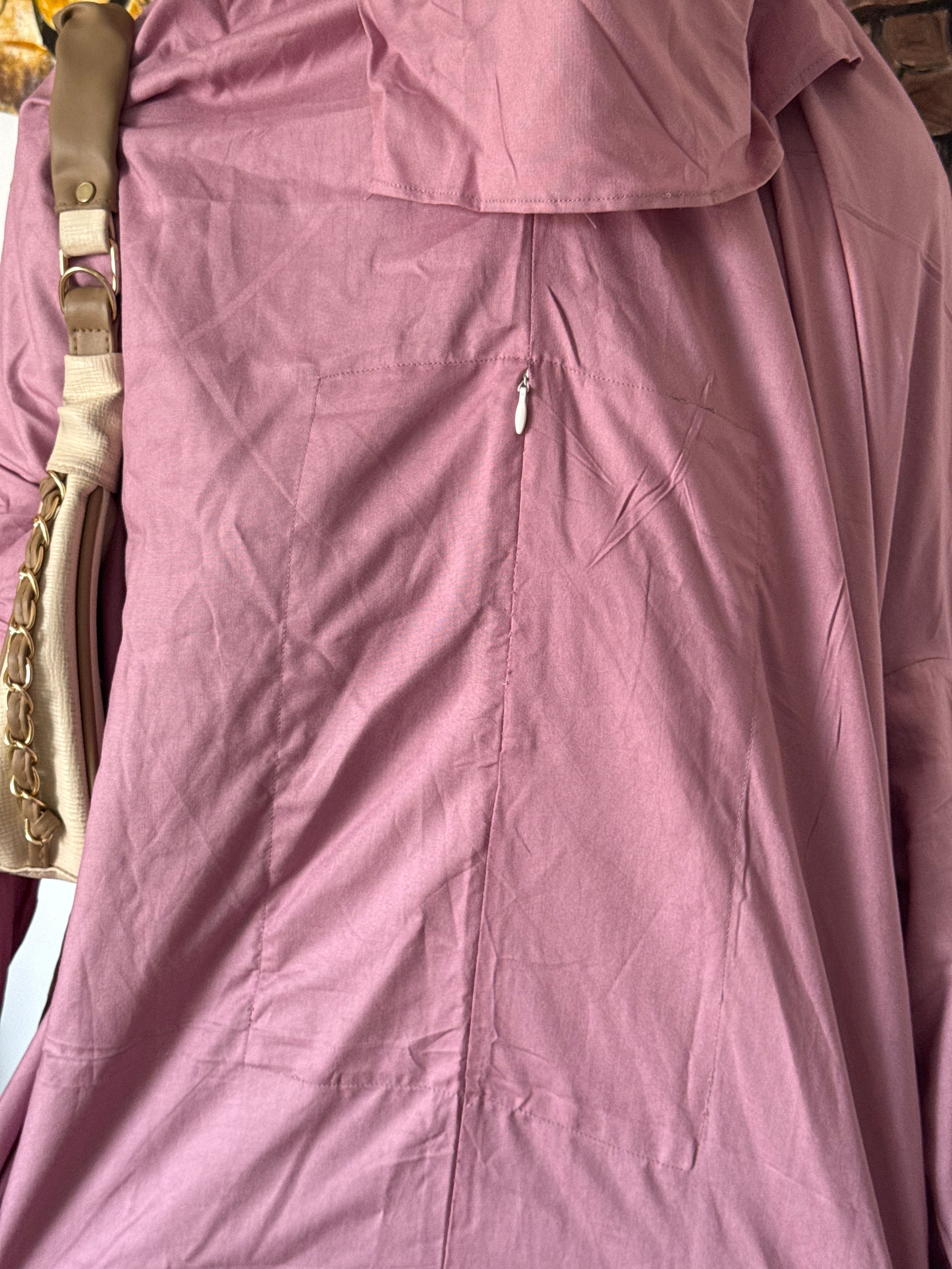 Full sized Jilbab with pockets, niqab, sleeves ( pink )