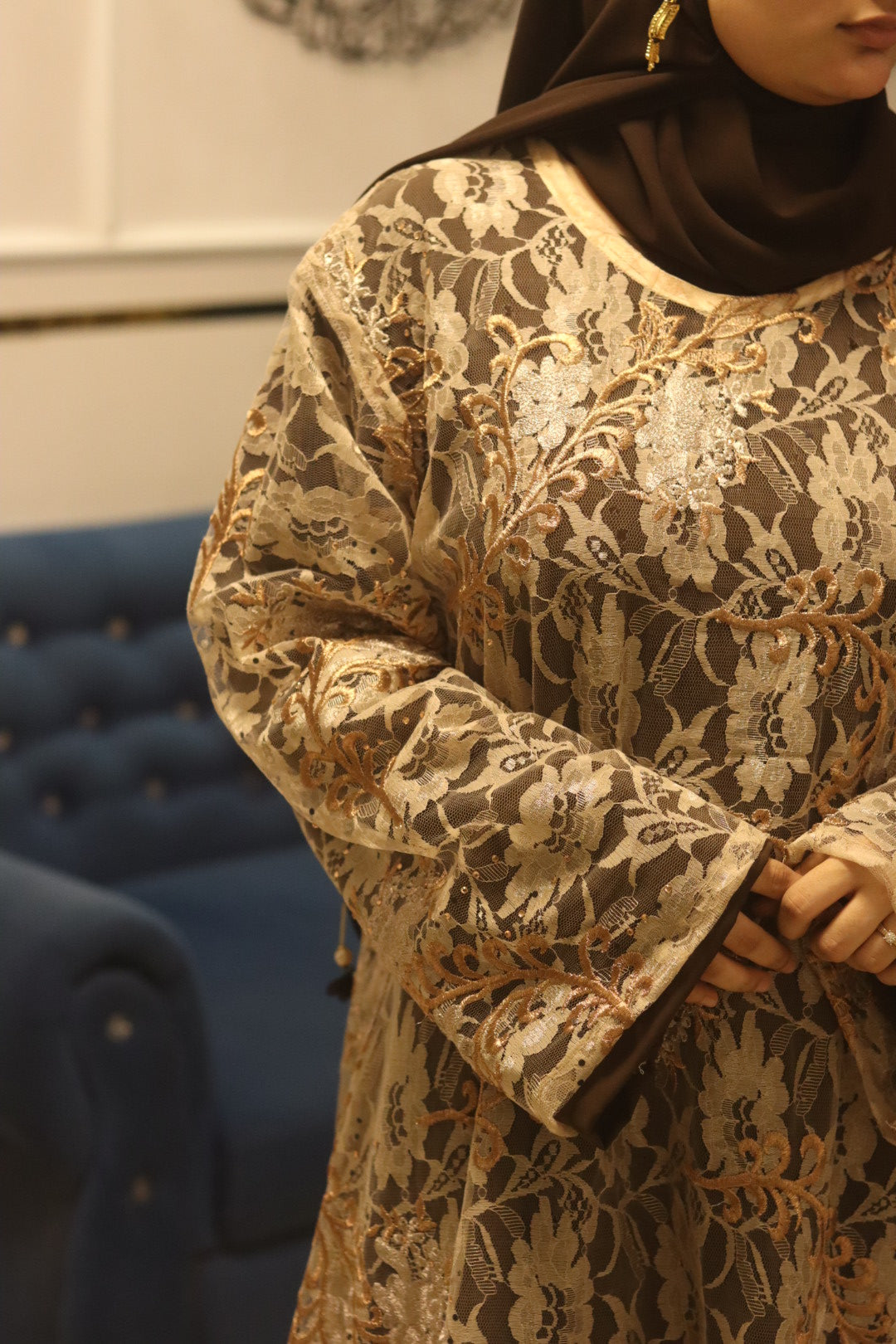 Net noir abaya- beige (with inner slit & hijab)