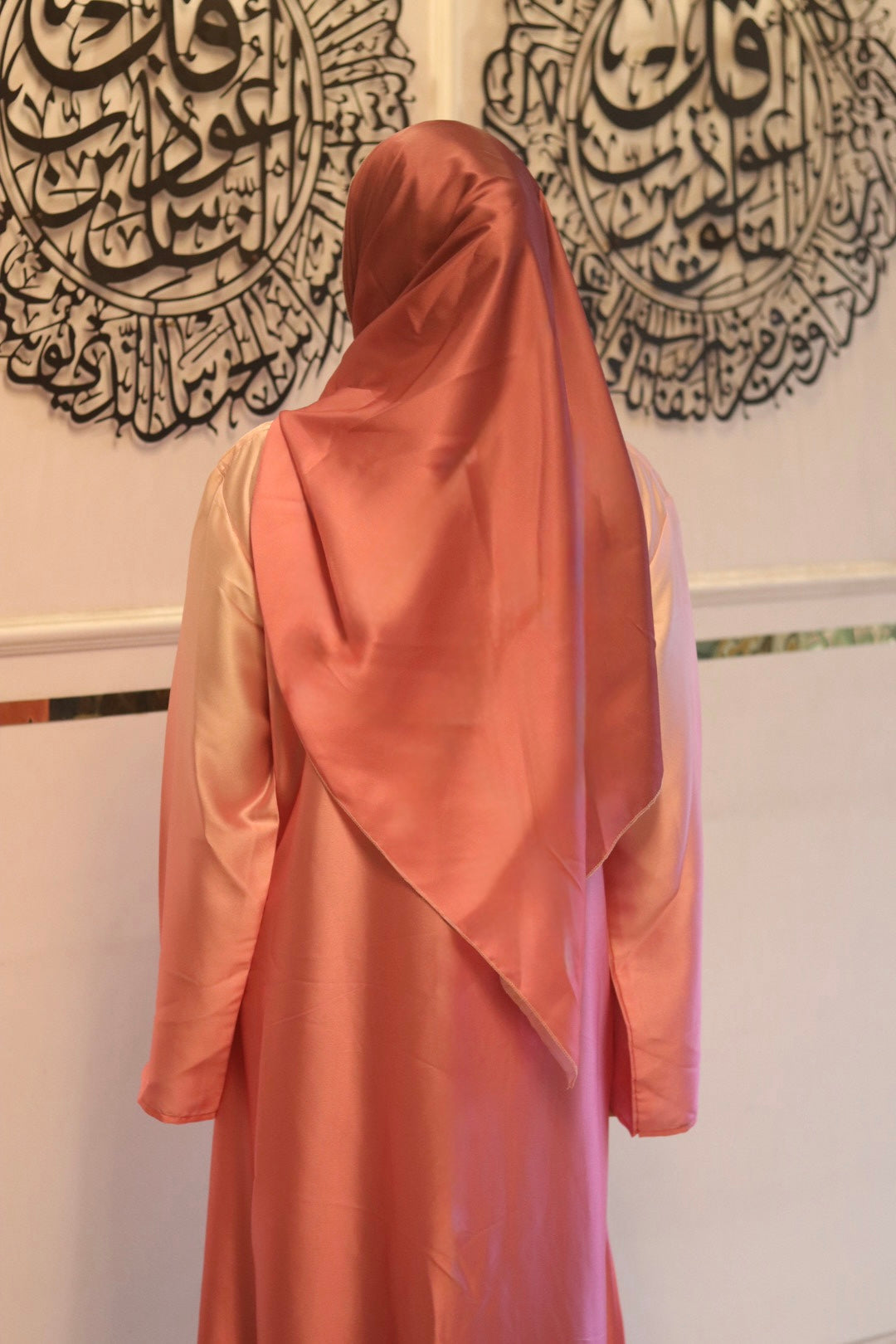 Pink Ombre Abaya with matching hijab (with attached Inner Slit & Hijab)