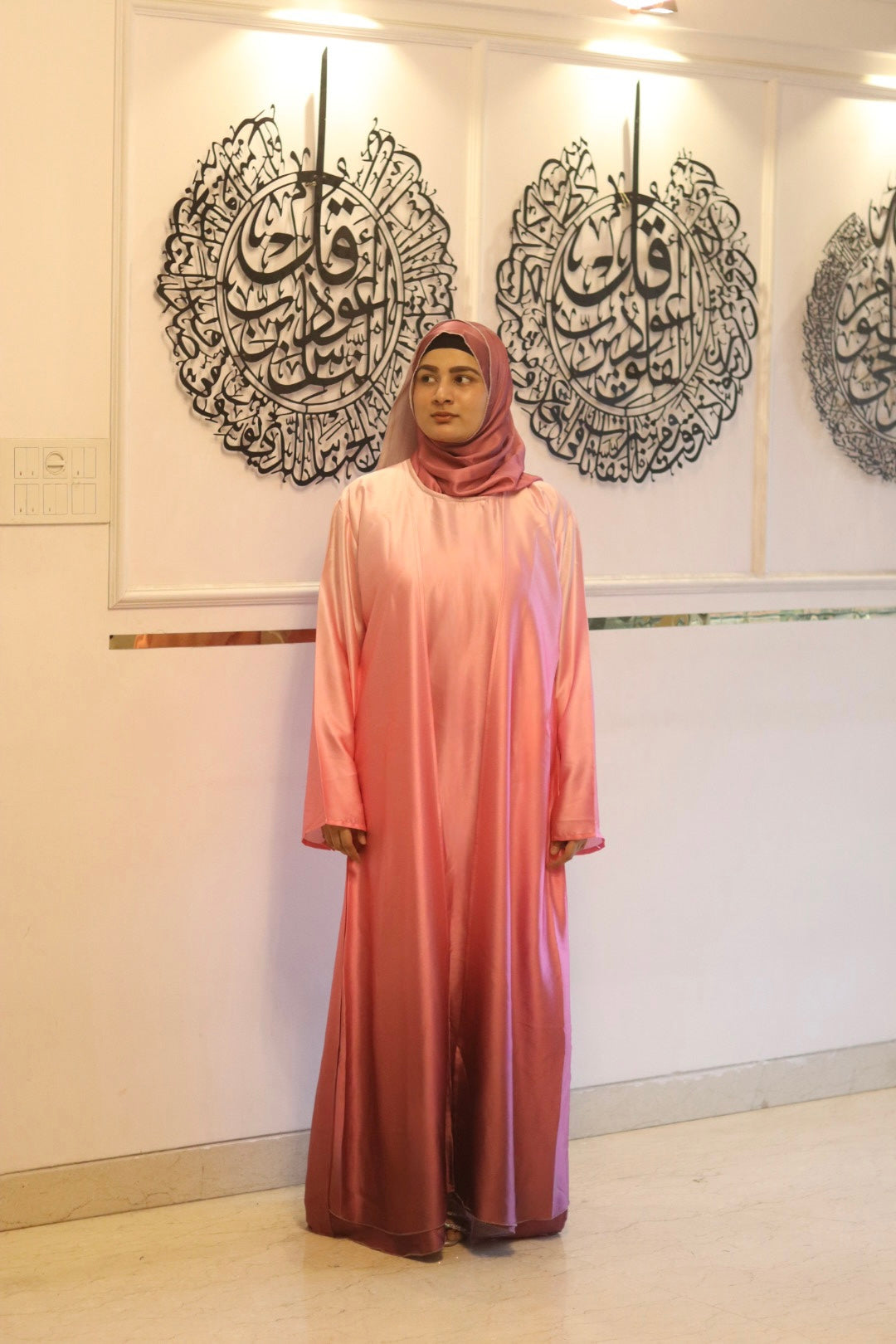 Pink Ombre Abaya with matching hijab (with attached Inner Slit & Hijab)