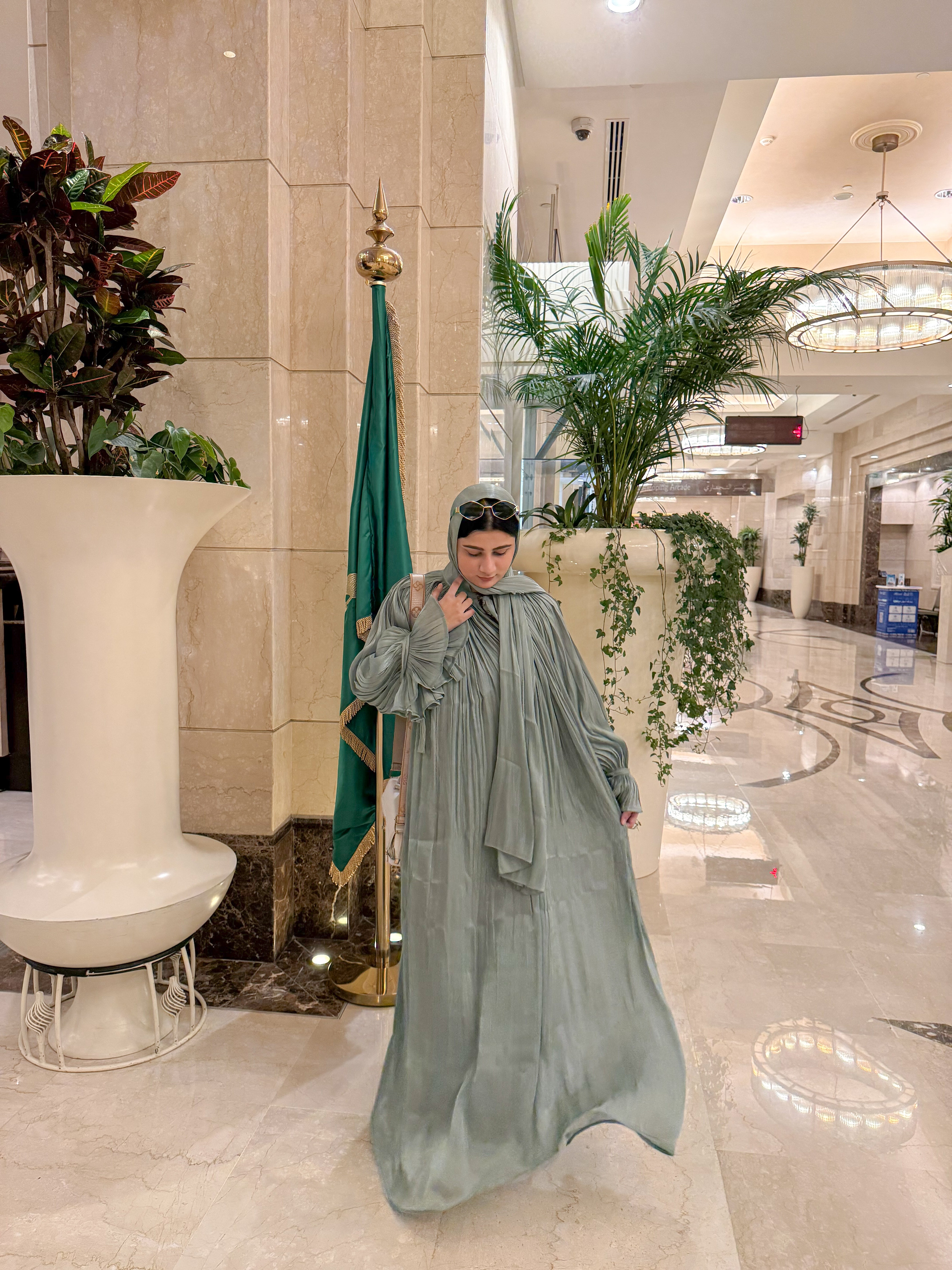 Elsa Abaya Premium Full Set -mint (with Full Sleeves Inner Slit & Hijab)