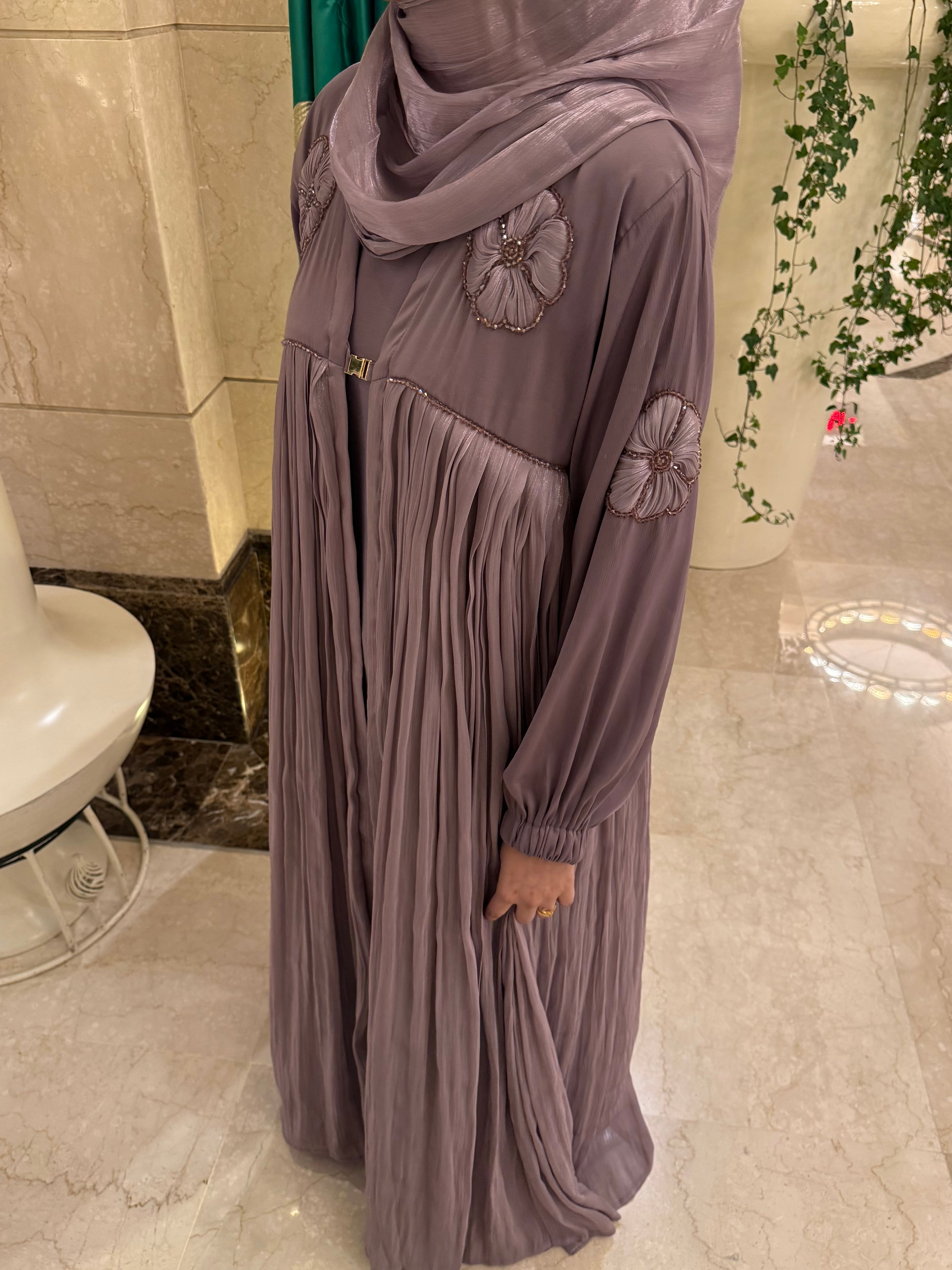 Elsa Abaya 2.0 Premium Full Set -Faded Purple (with Full Sleeves Inner Slit & Hijab)