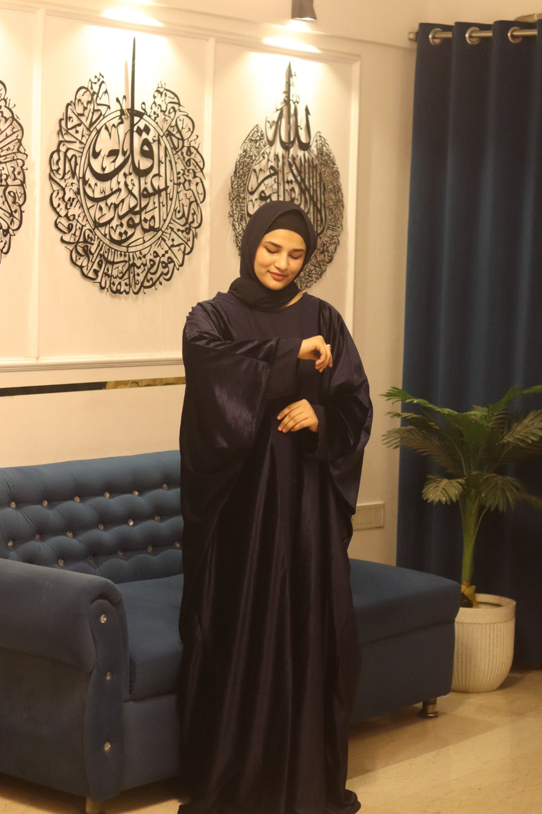 Velvet shrug Abaya Premium -Blue (with Inner Slit)
