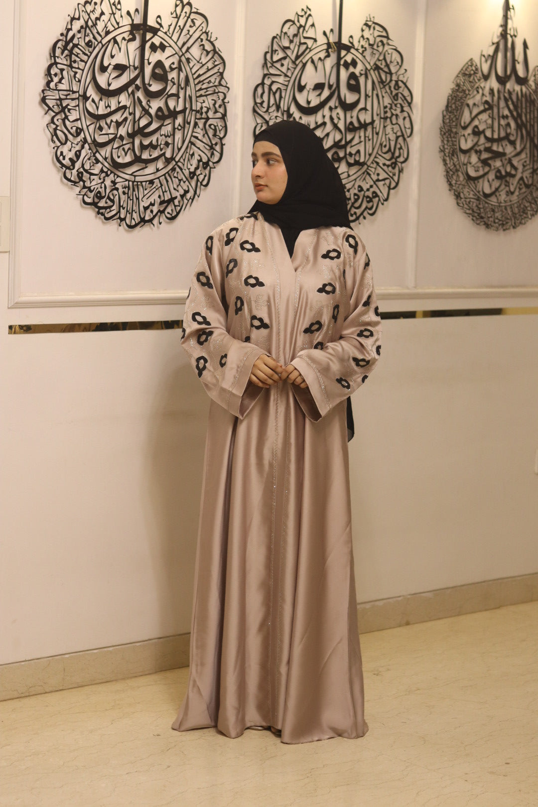 Signature noir abaya- beige with hijab