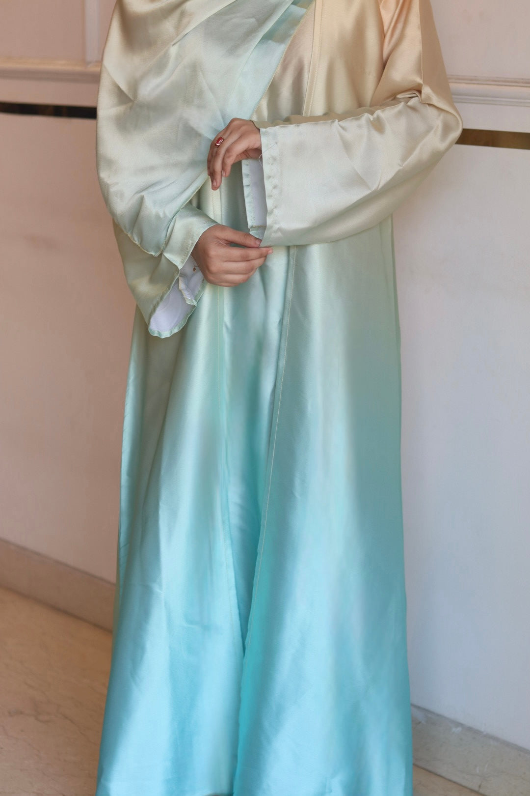 Lime & turquoise ombre abaya with matching hijab (with attached Inner Slit & Hijab)