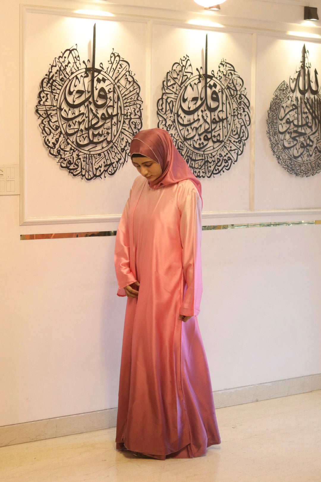 Pink Ombre Abaya with matching hijab (with attached Inner Slit & Hijab)