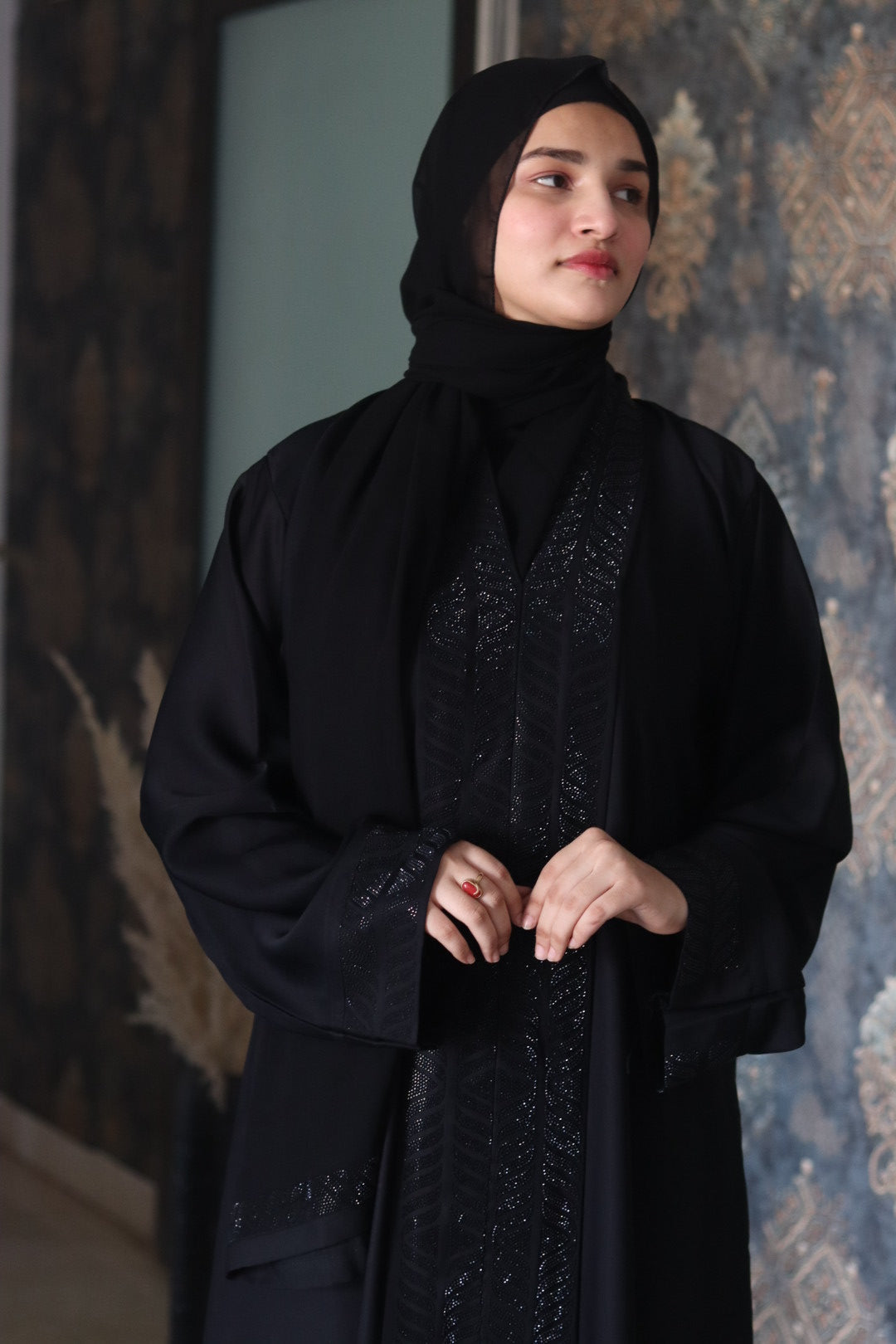 Tayyiba stonework abaya (with Hijab)