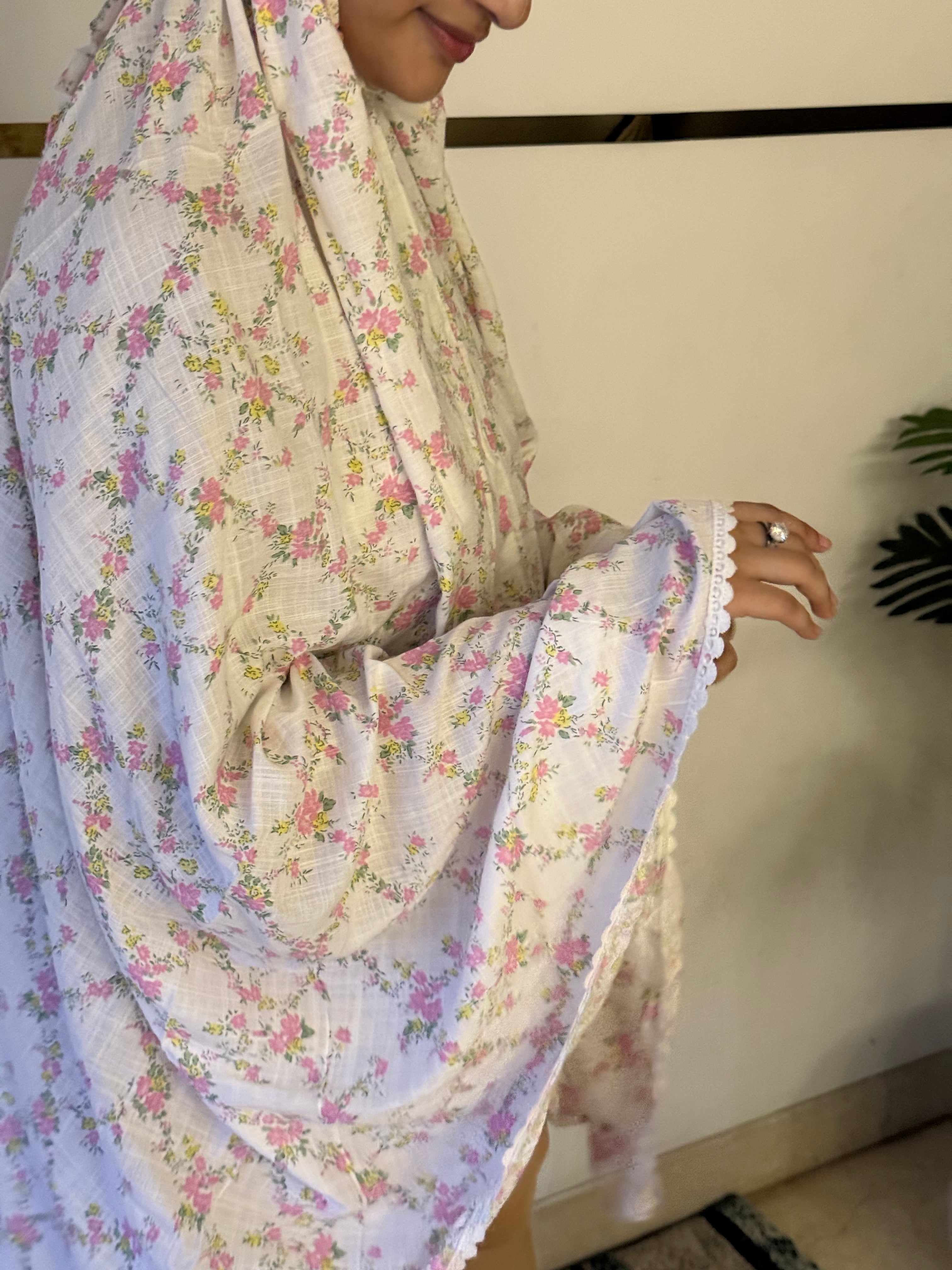 Floral criss cross Makhna- mid length