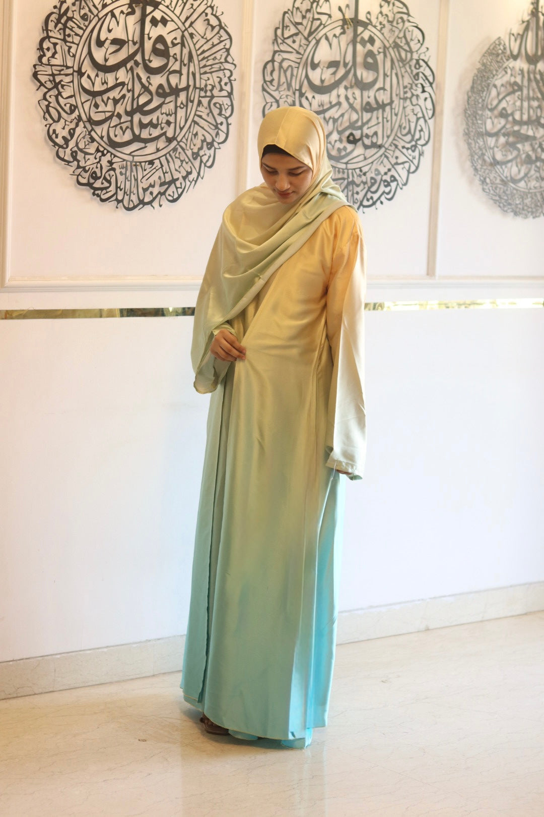 Lime & turquoise ombre abaya with matching hijab (with attached Inner Slit & Hijab)