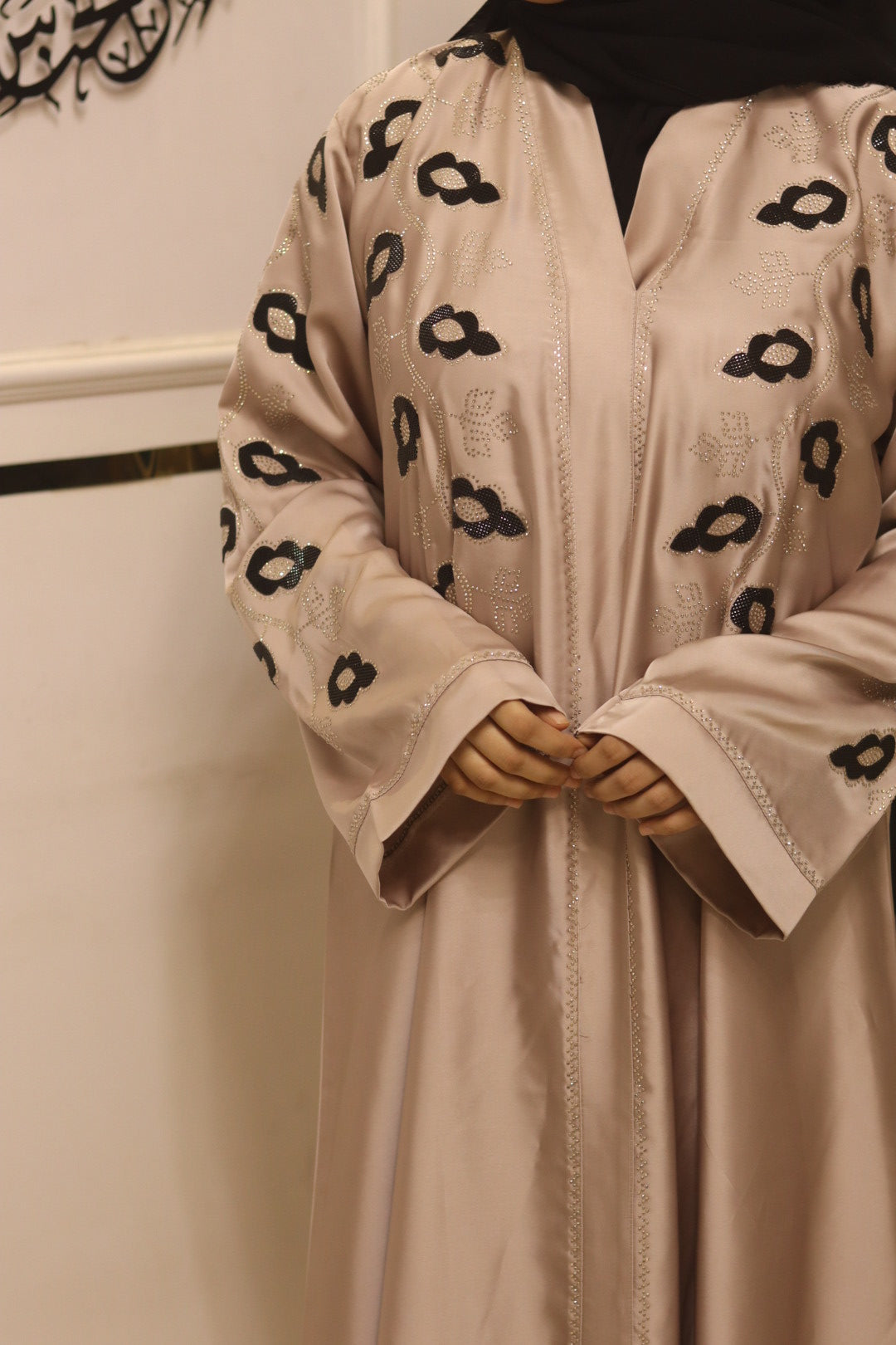 Signature noir abaya- beige with hijab