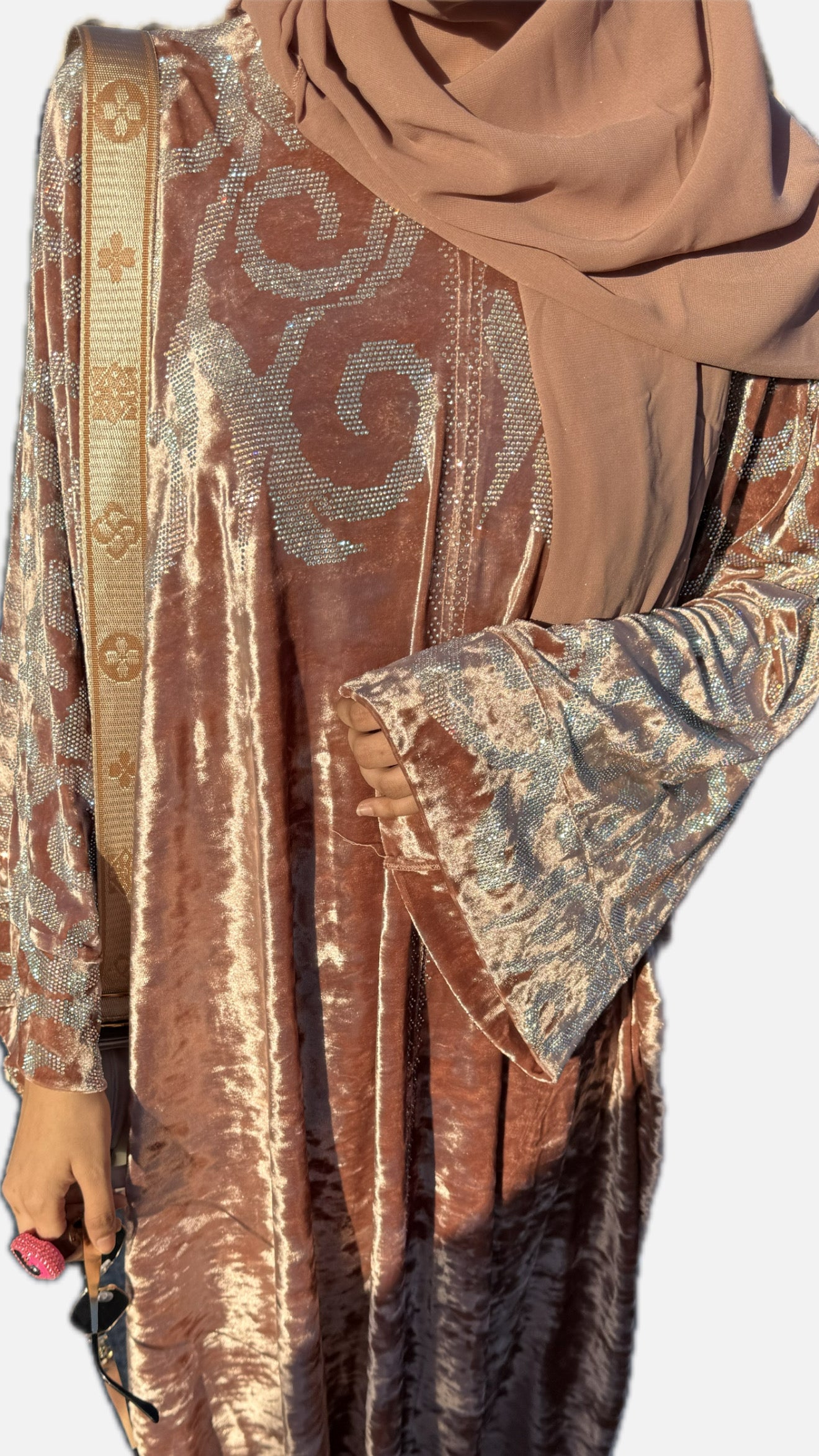 Dubai velvet abaya- pink with hijab