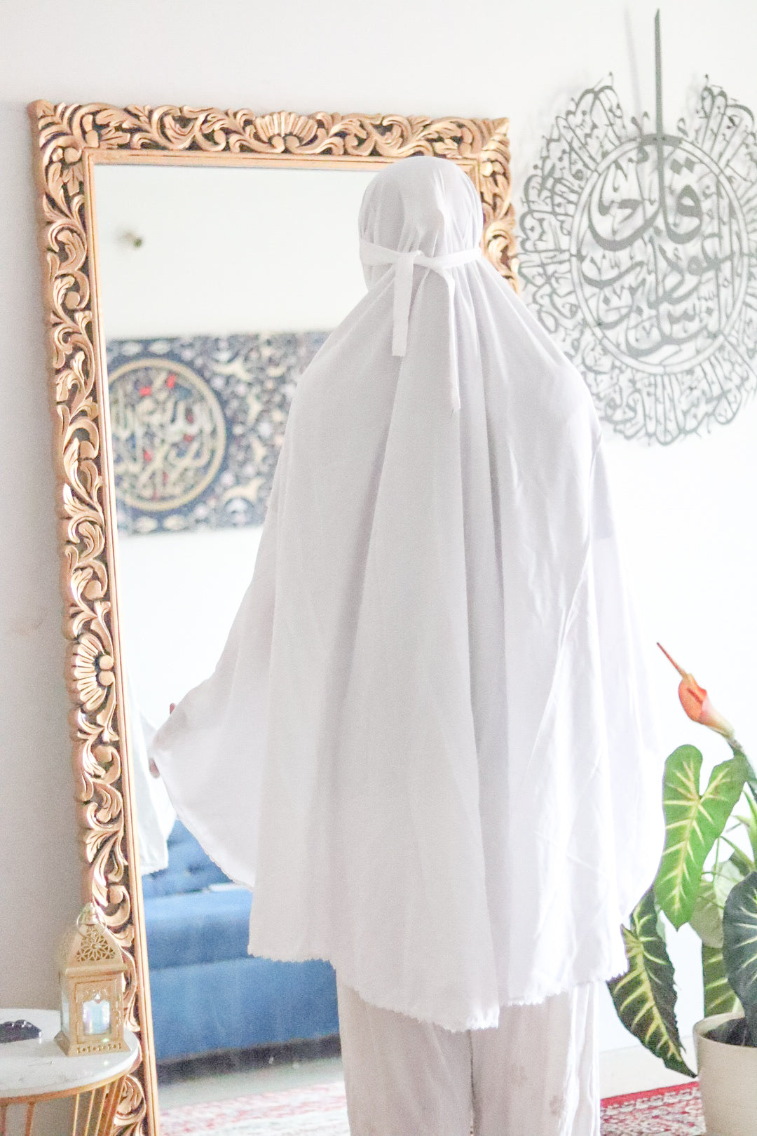 White Makhna for Women