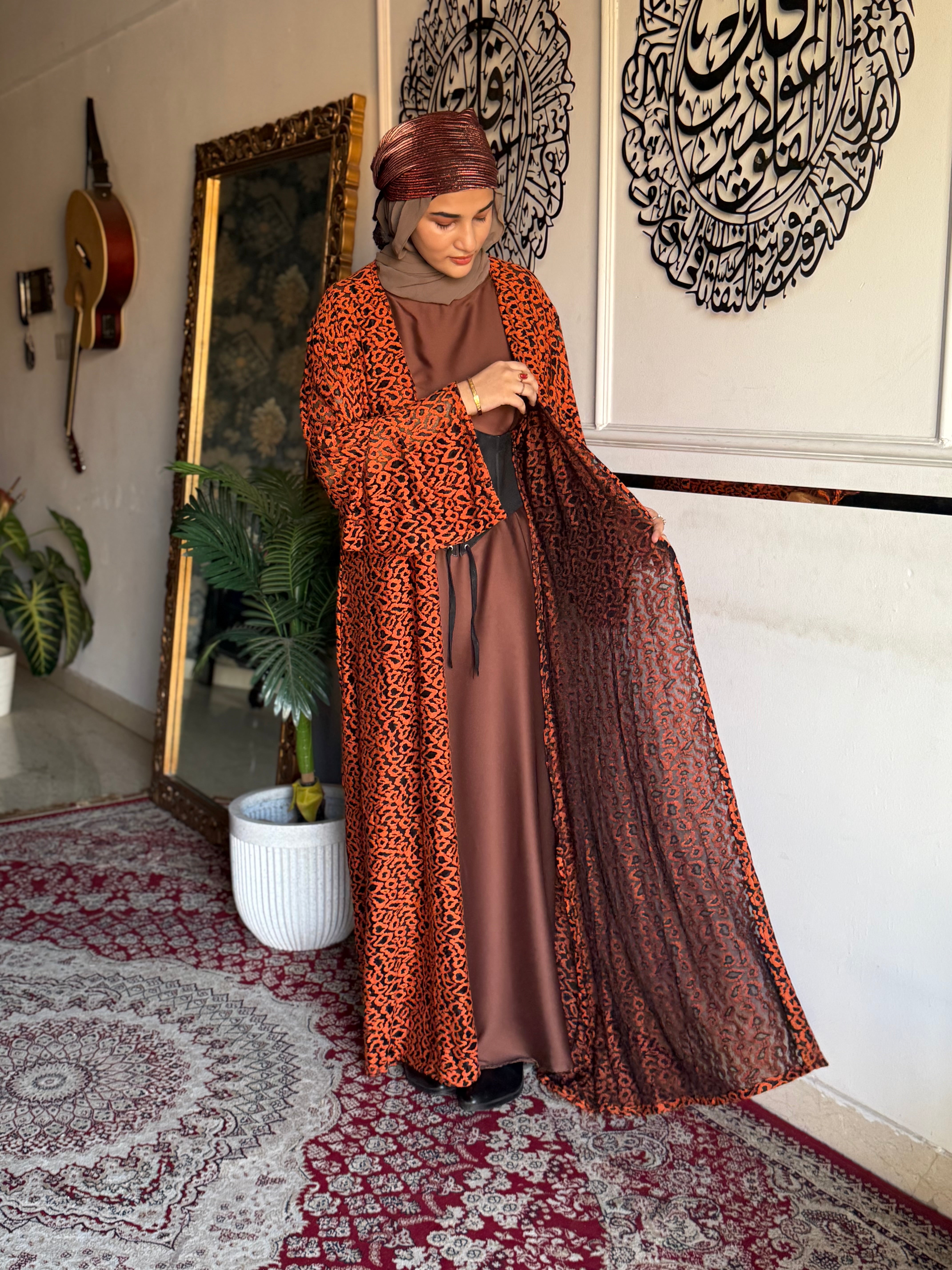 Cheetah print shrug - (inner slit not included)