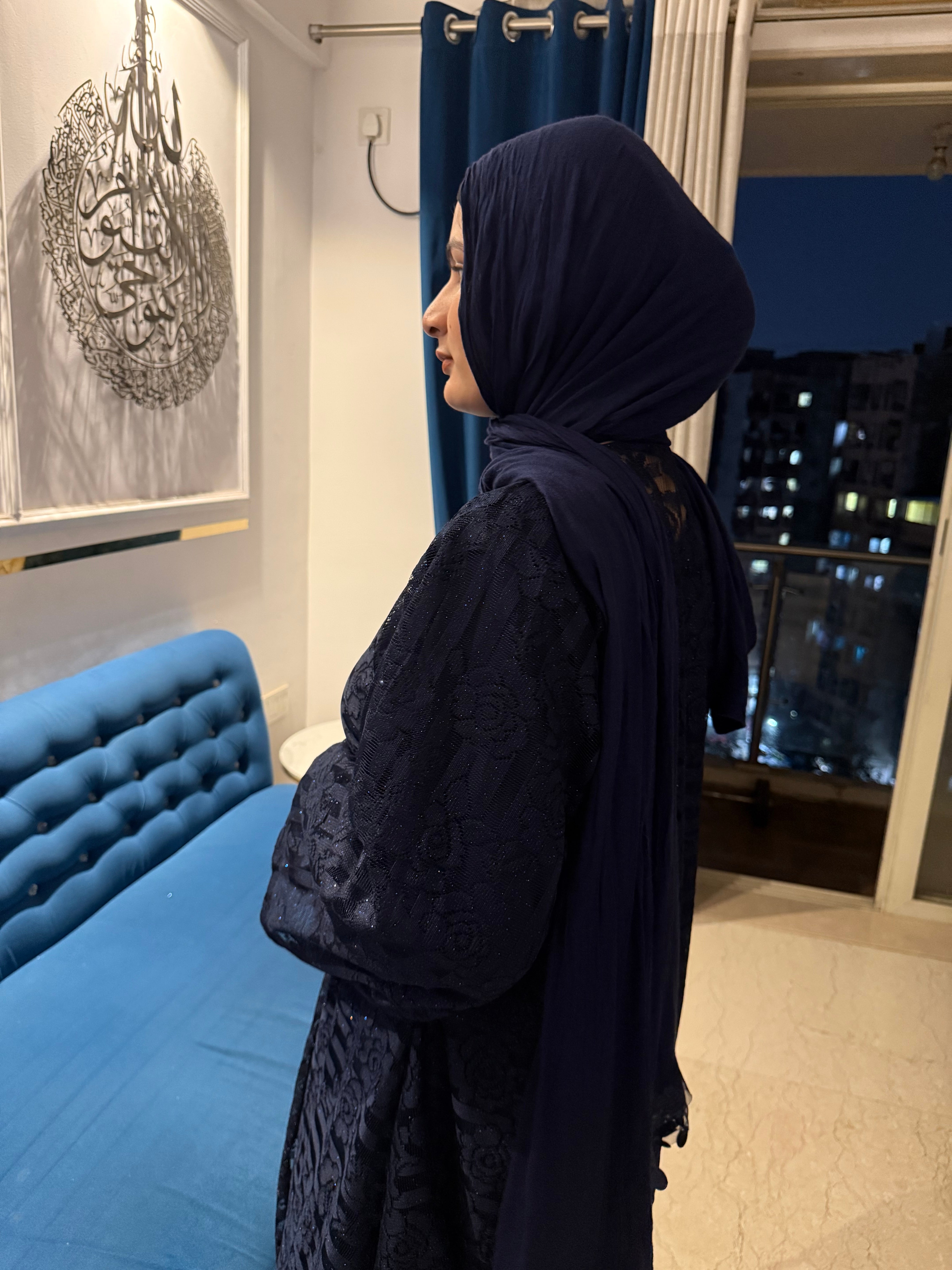 Blue Net shrug
