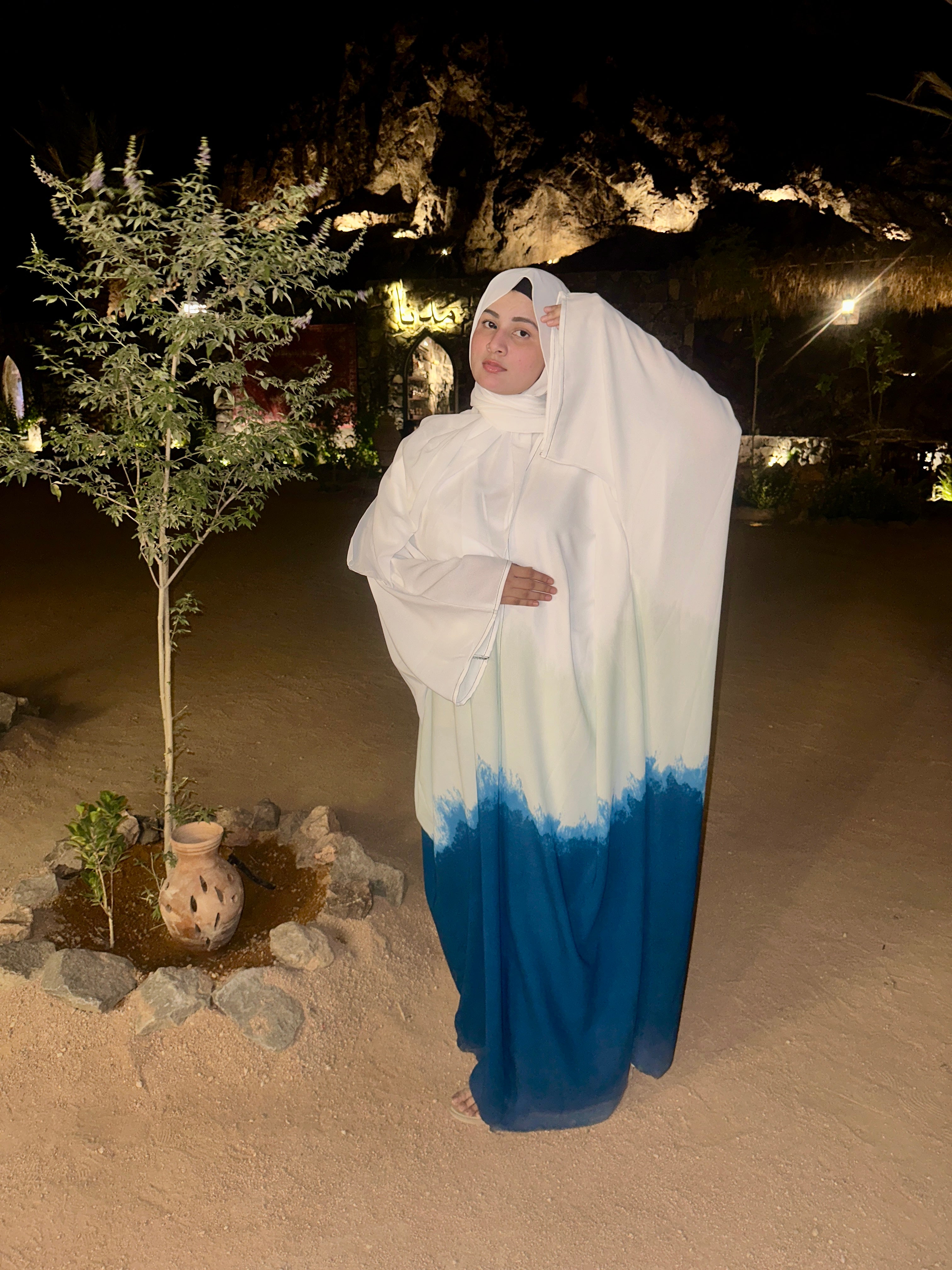 Ombre shrug set (with inner slit & Hijab) - blue