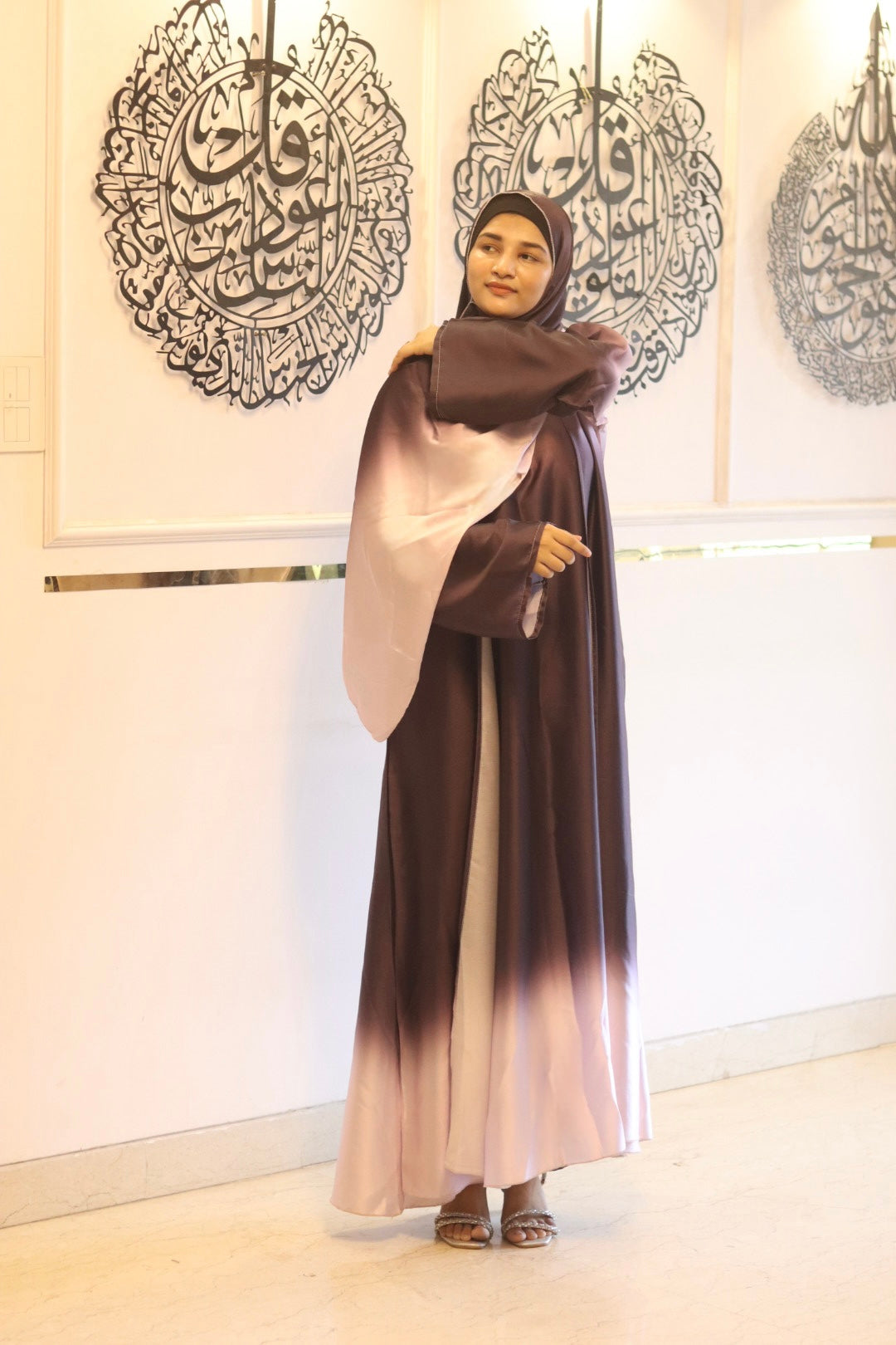 Deep purple ombre abaya with matching hijab (with attached Inner Slit & Hijab)