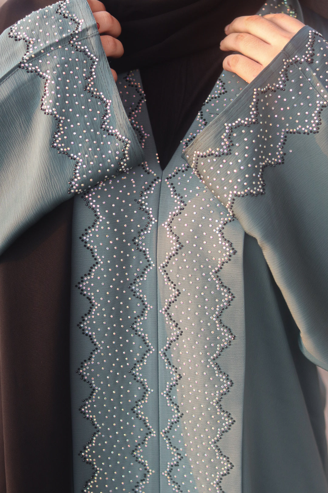 Hanan stonework abaya (with Hijab) - Teal