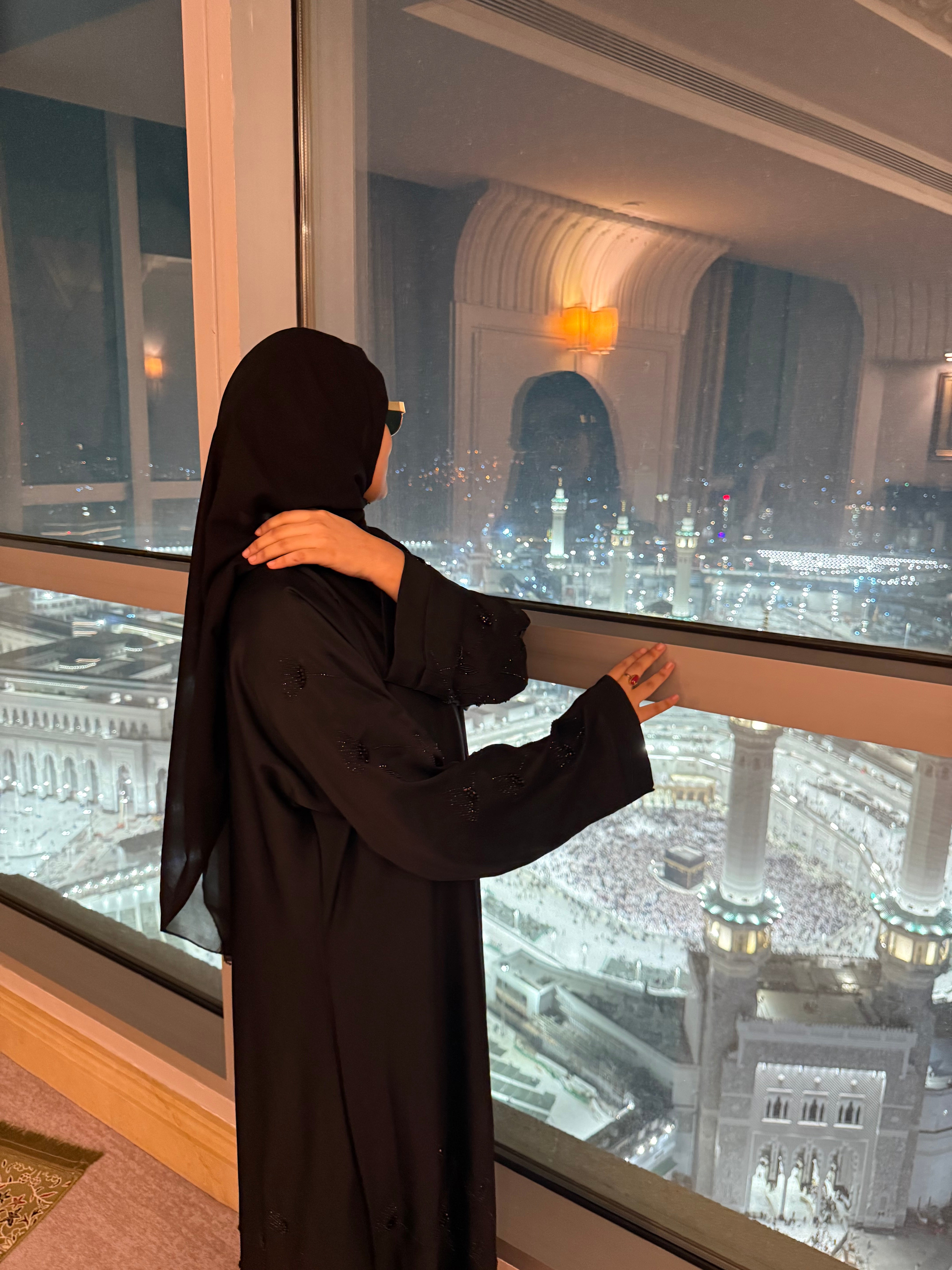 Rehyan stonework abaya (with Hijab)