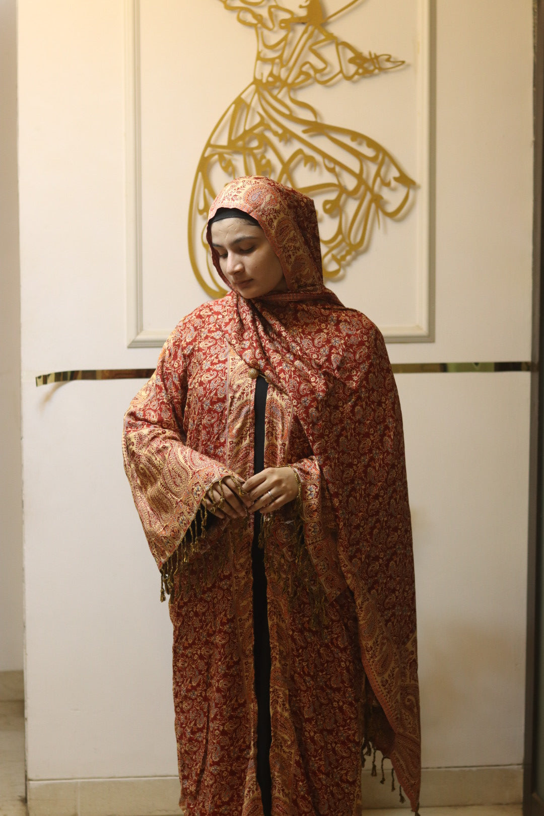 Luxury Pashmina Pattern Front Open Abaya with matching Hijab - Burgundy