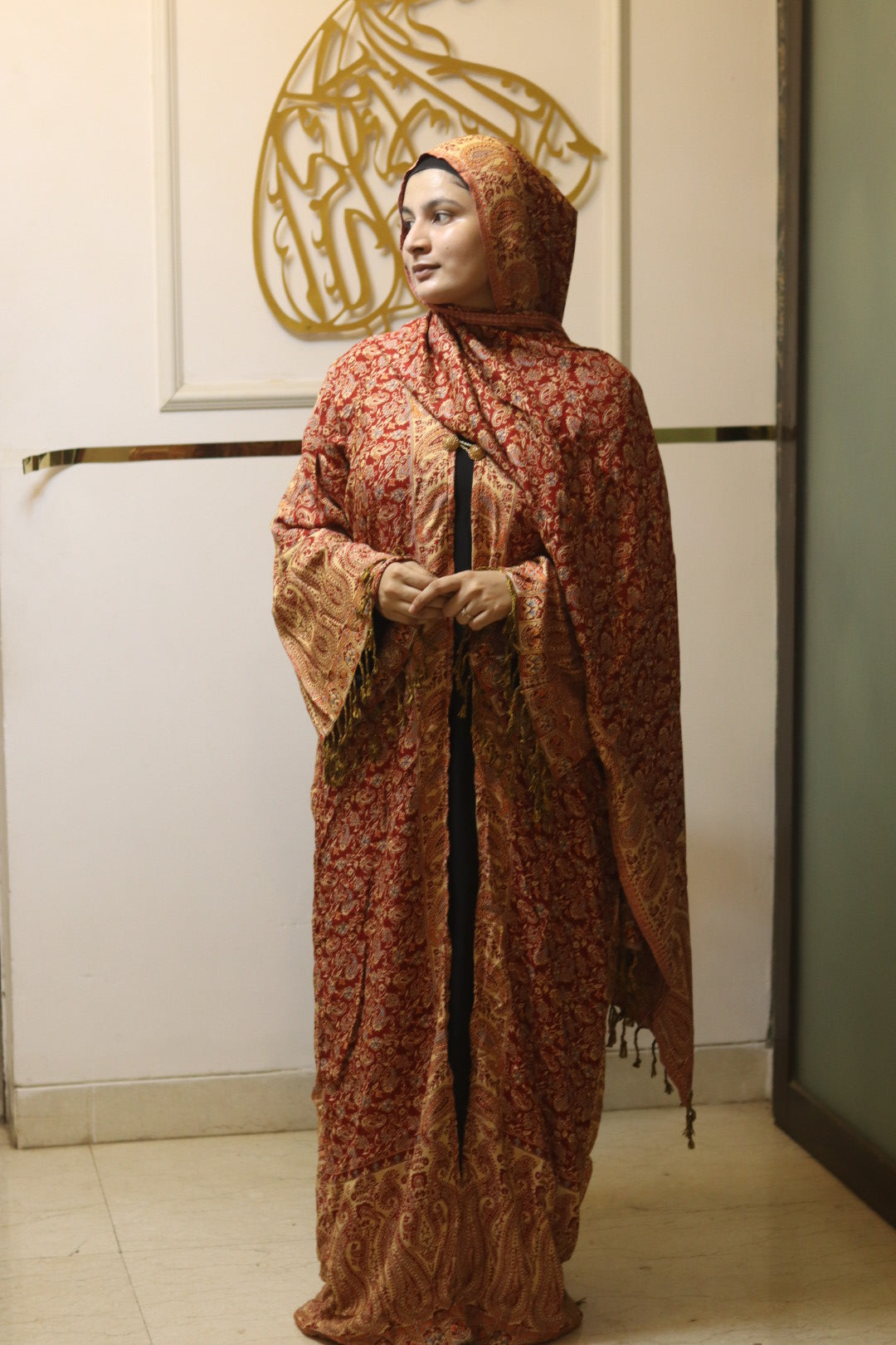 Luxury Pashmina Pattern Front Open Abaya with matching Hijab - Burgundy