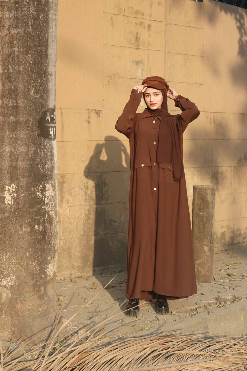 新品♬ 佐藤健…ABYTS BOA KNIT GOWN　ブラウン色　未使用 Brown Cocoa Abaya (without hijab) – Al Sasa