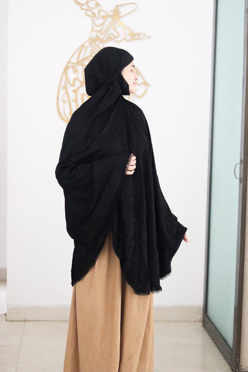 Black Makhna for Women