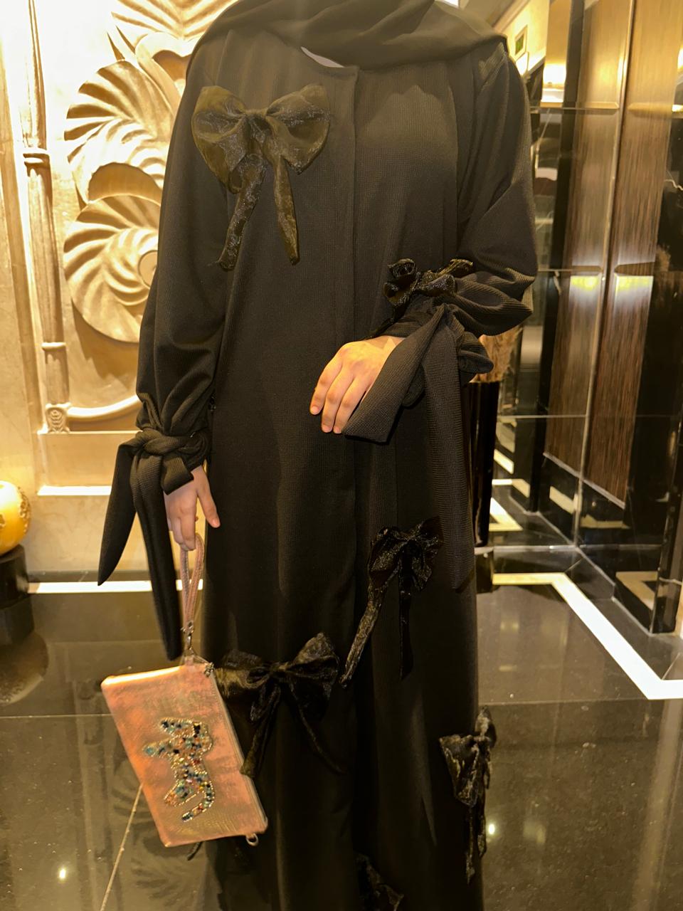 3D bow Abaya - Black