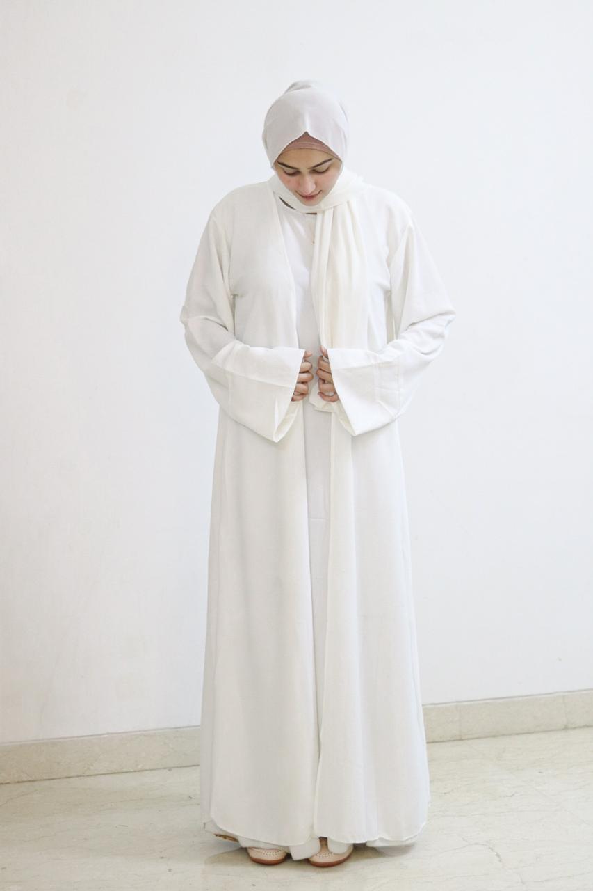 Pure White Umrah  Abaya (With inner slit, shrug & Hijab)