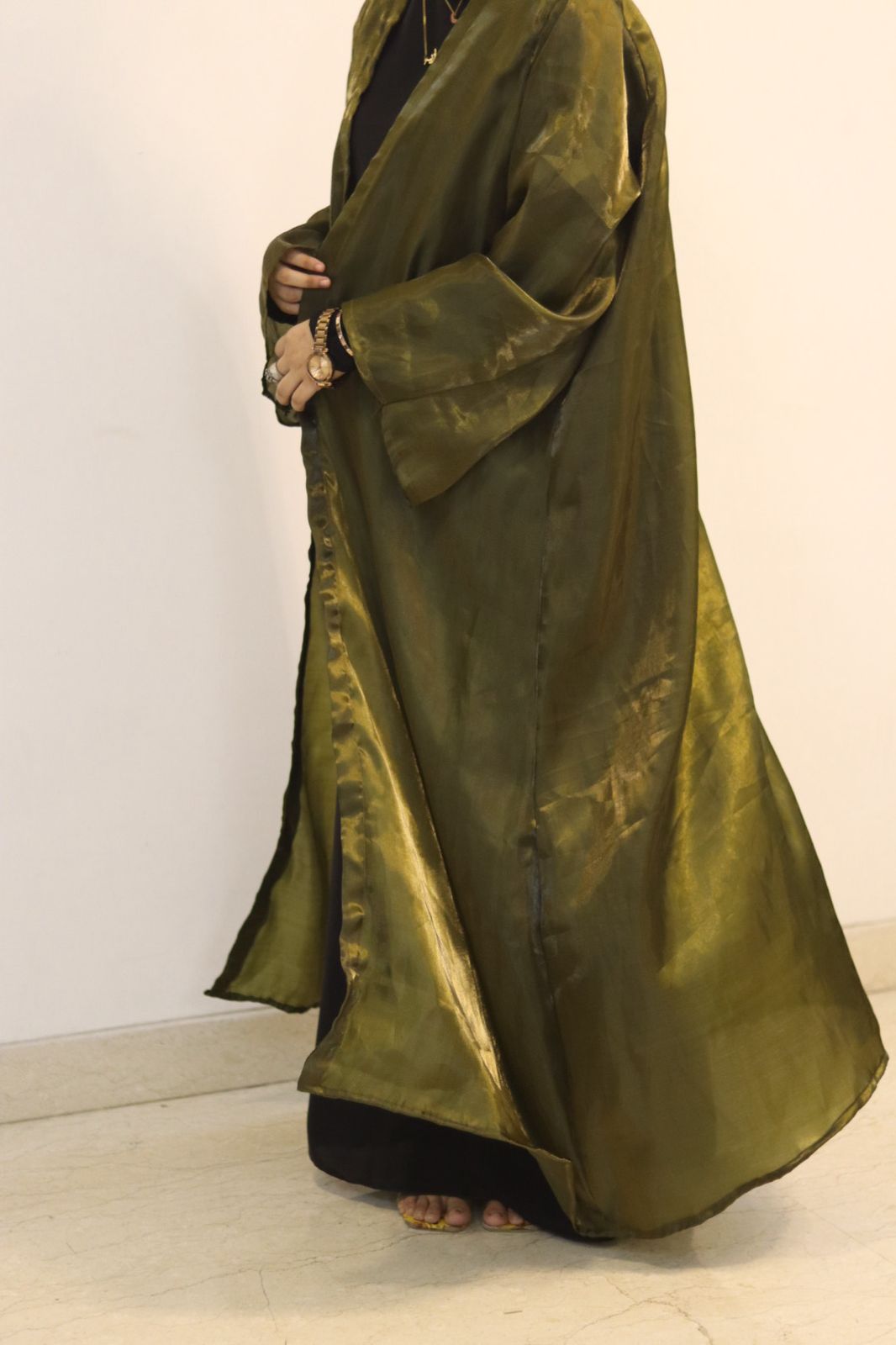 Elina olive green shrug (inner slit not included)