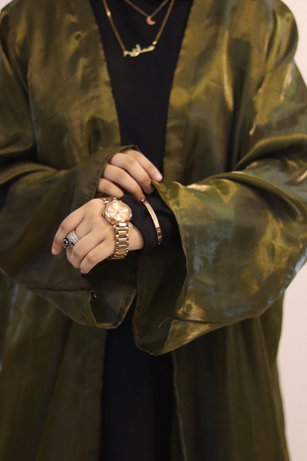 Elina olive green shrug (inner slit not included)