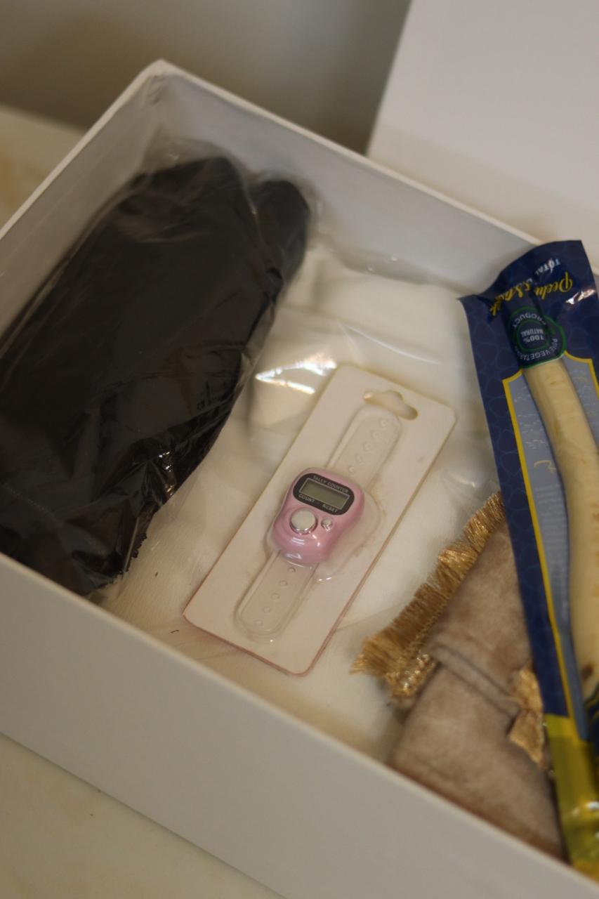 Premium Umrah Box- Women