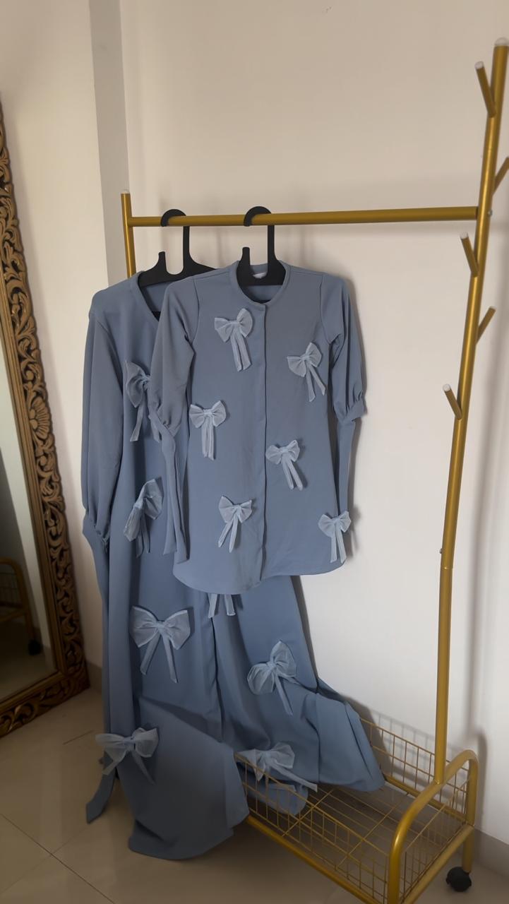 Mom & Daughter Duo 3D bow Abaya - baby Blue