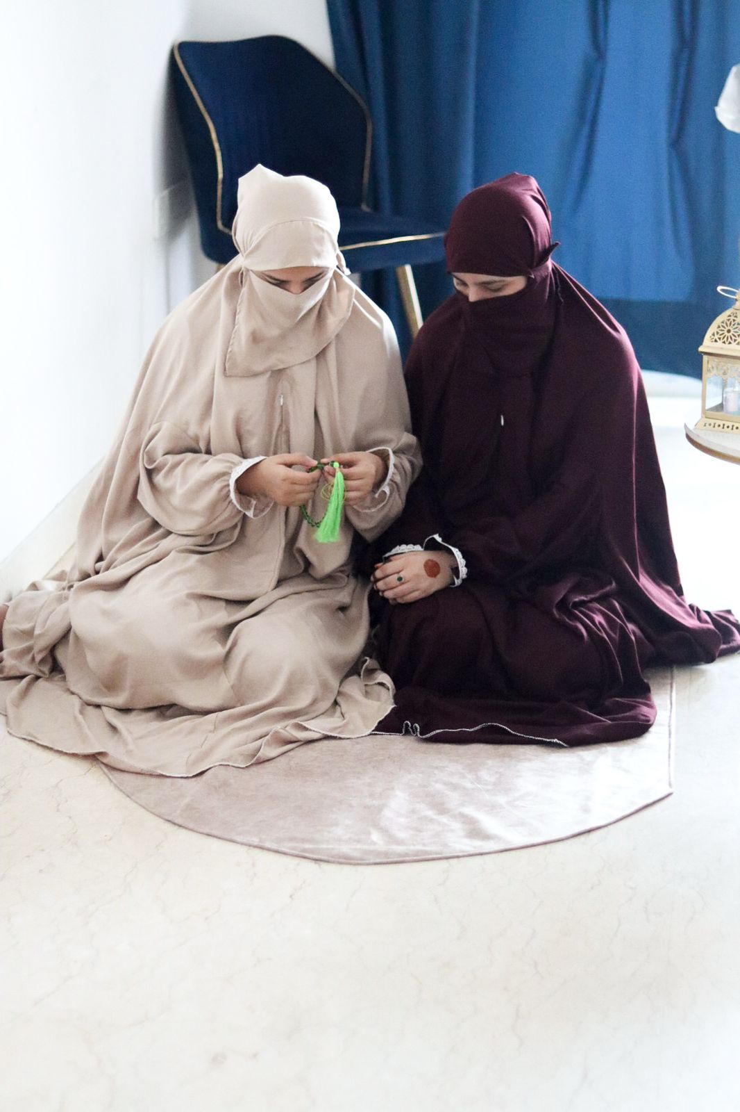 set of 2 Duo caramel one-piece Jilbab - Beige & Brown